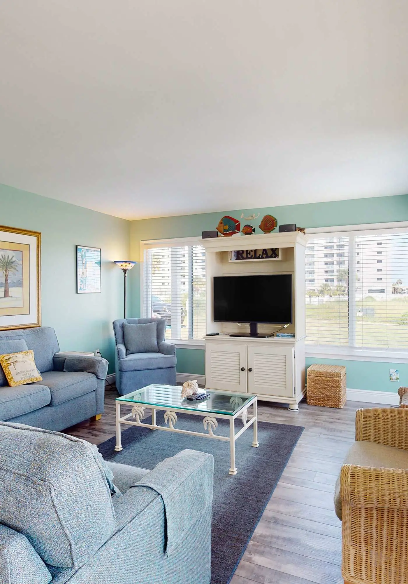 Waterfront Gulf Coast charmer with pool, hot tub & sauna