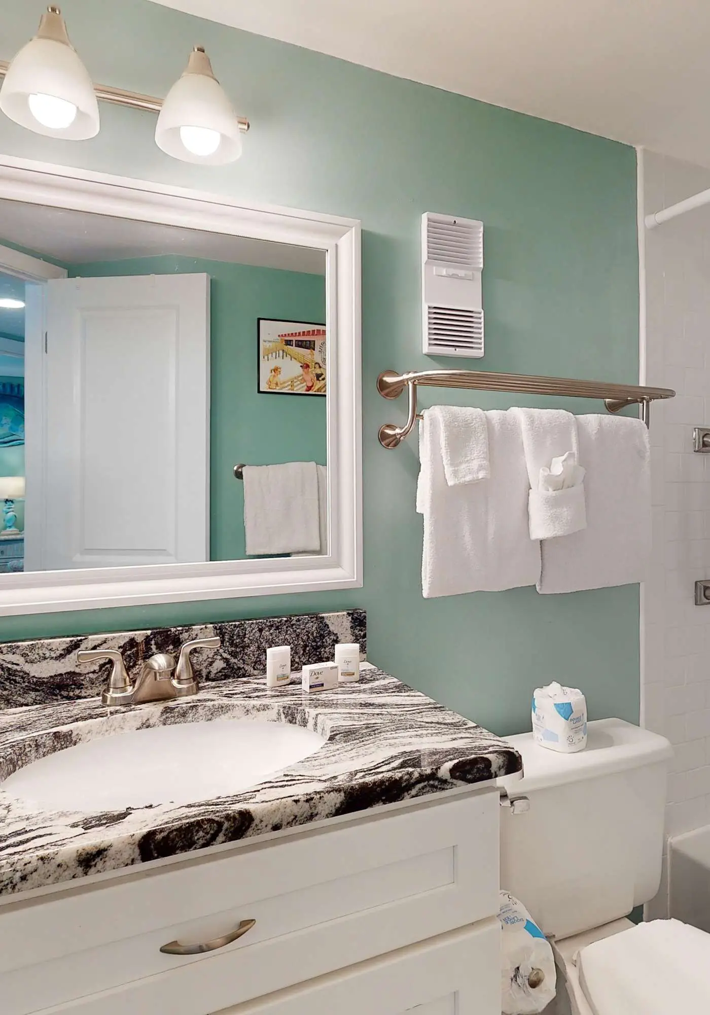 Waterfront Gulf Coast charmer with pool, hot tub & sauna