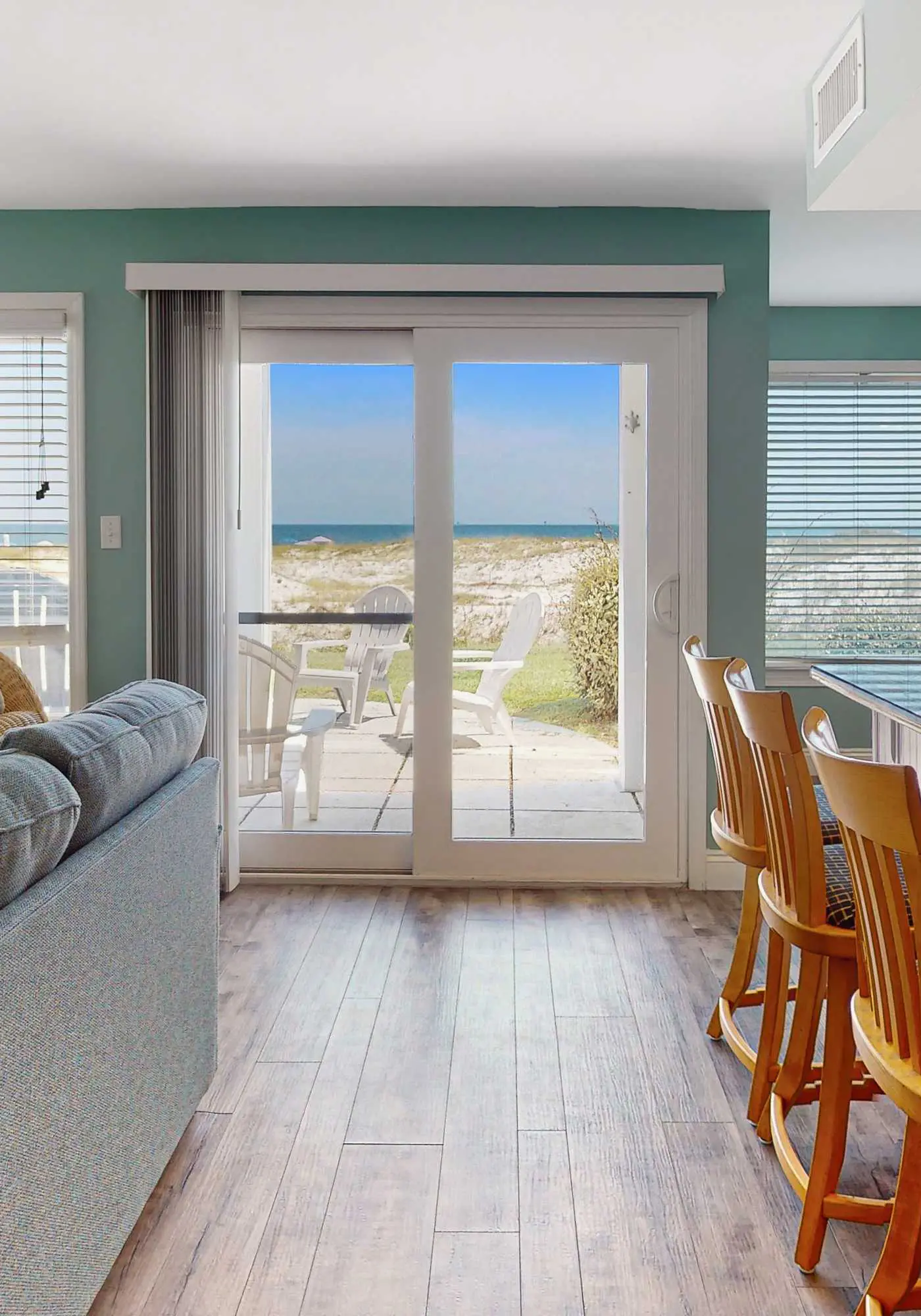 Waterfront Gulf Coast charmer with pool, hot tub & sauna