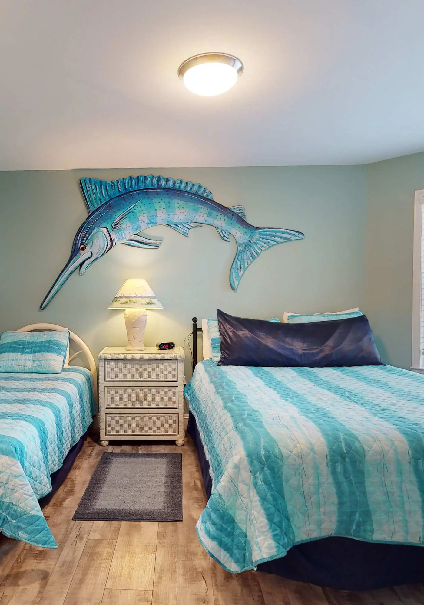 Waterfront Gulf Coast charmer with pool, hot tub & sauna
