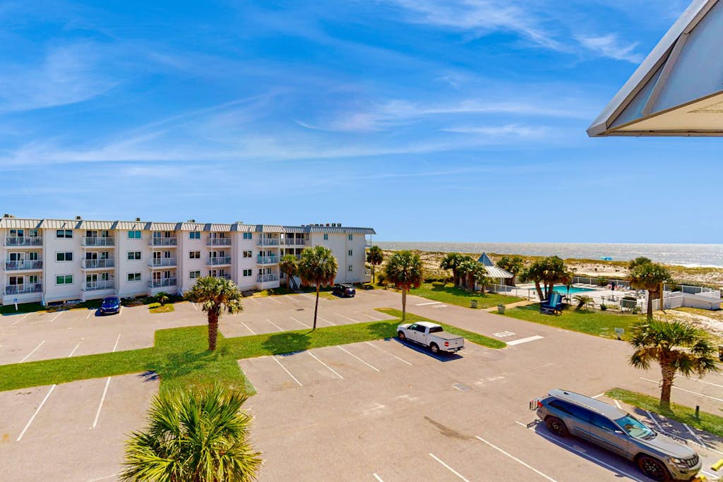 Plantation East #2313