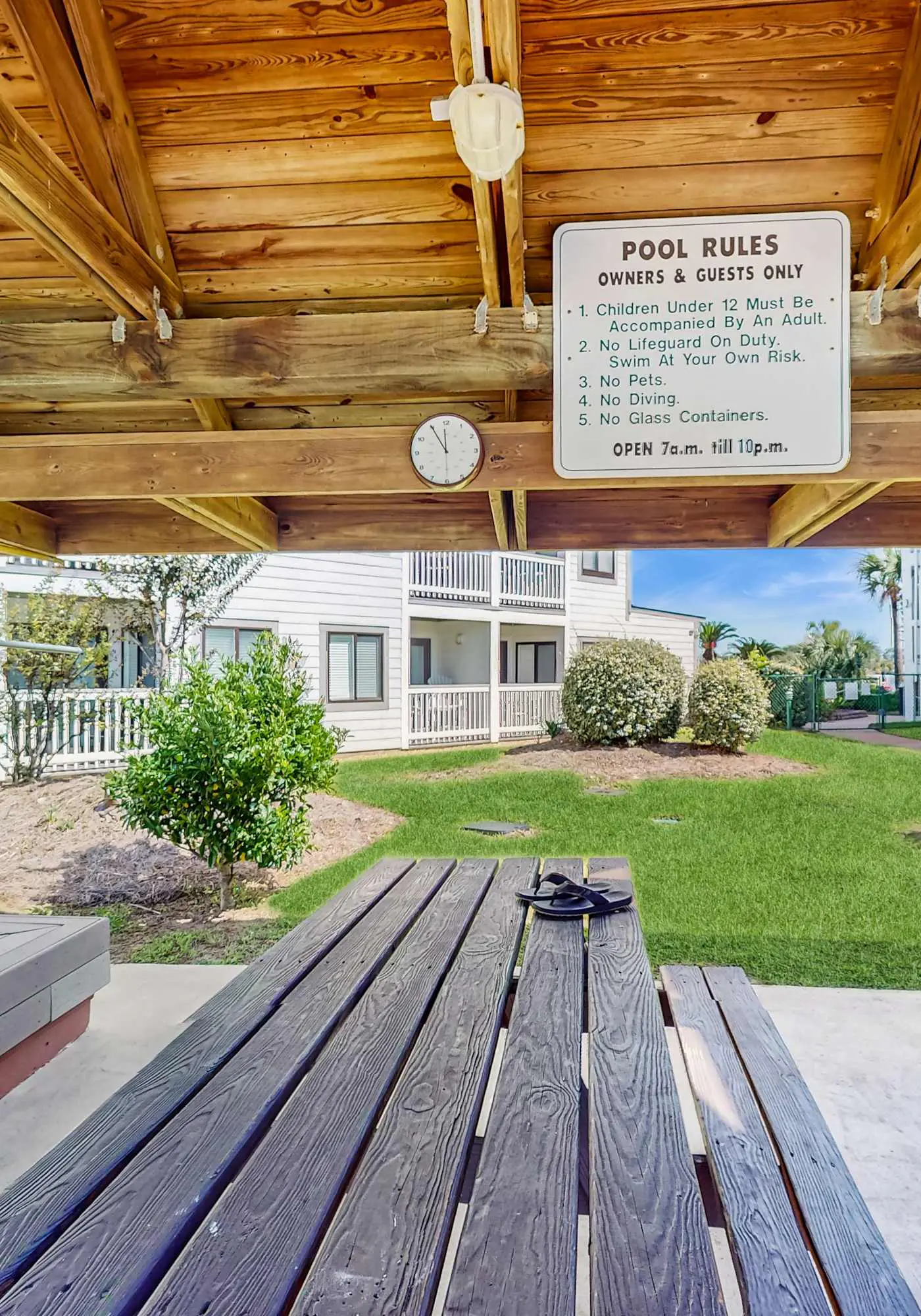 Beach-view retreat with shared gym, pool, and beach access