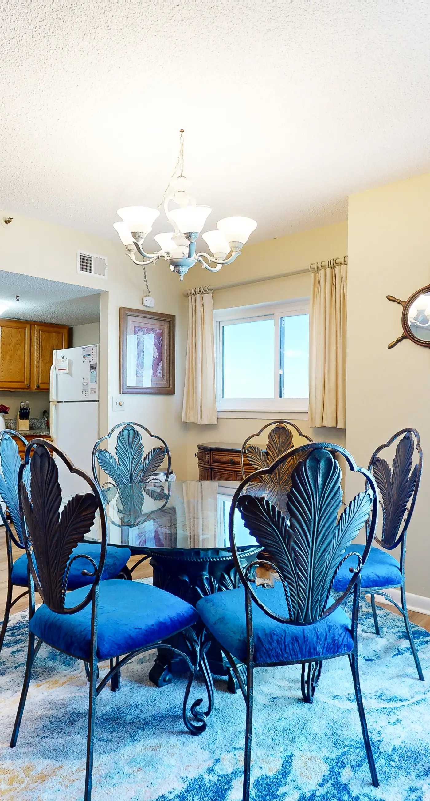 Plantation Dunes condo with Gulf views, pool, hot tubs & gym - walk to beach