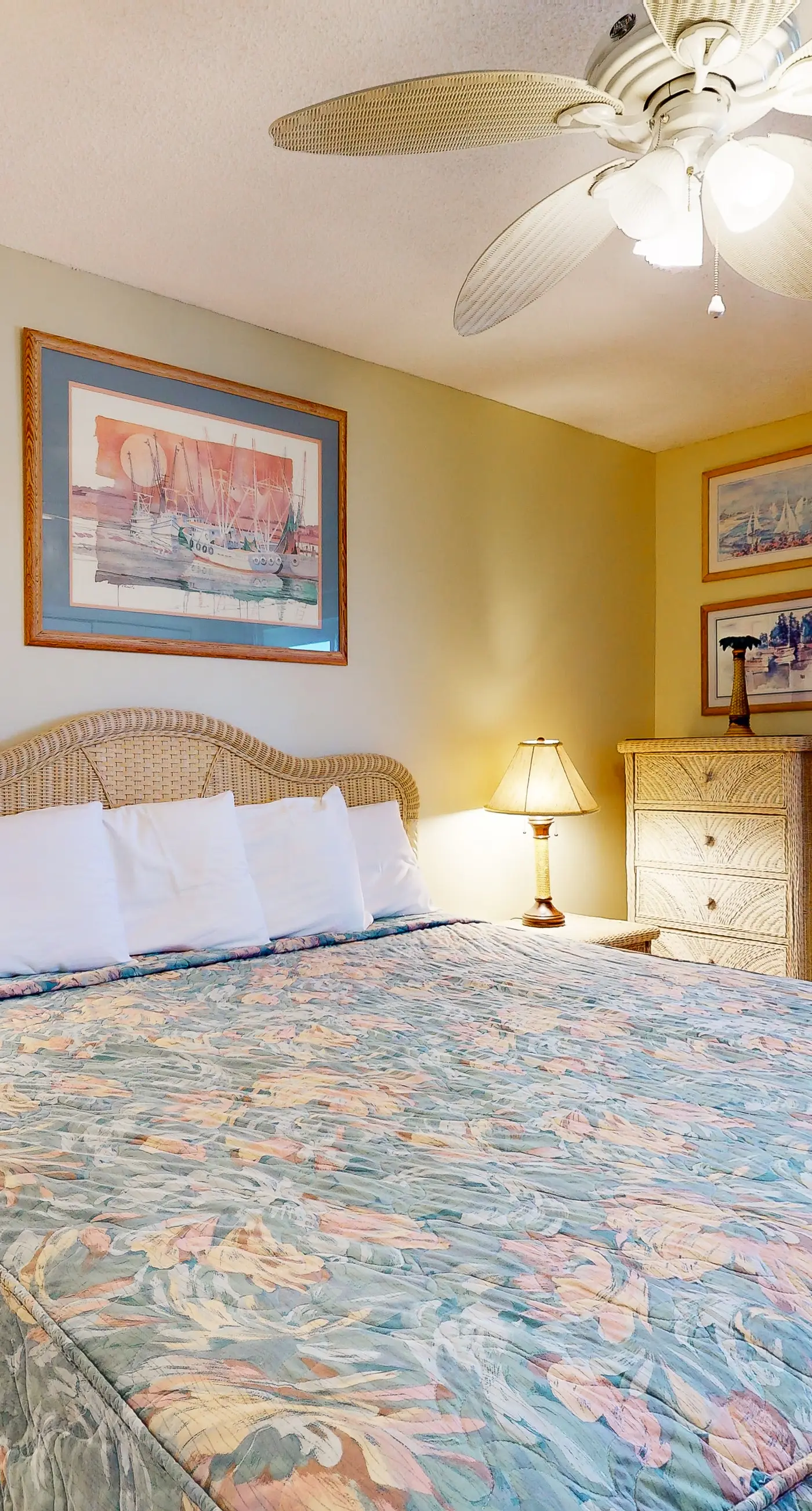 Plantation Dunes condo with Gulf views, pool, hot tubs & gym - walk to beach