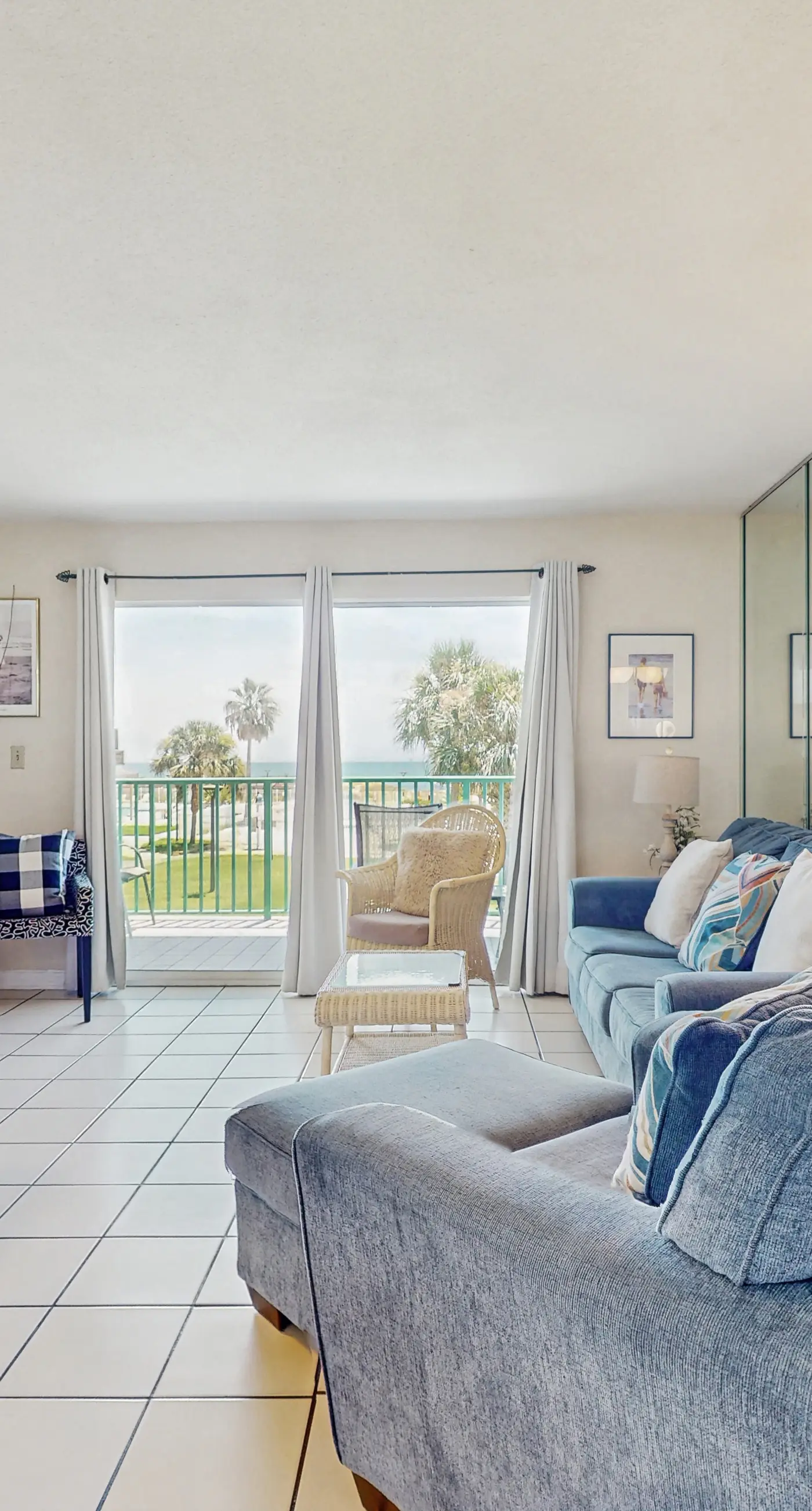 Waterfront condo with shared pool & hot tub - near beach at Plantation Palms