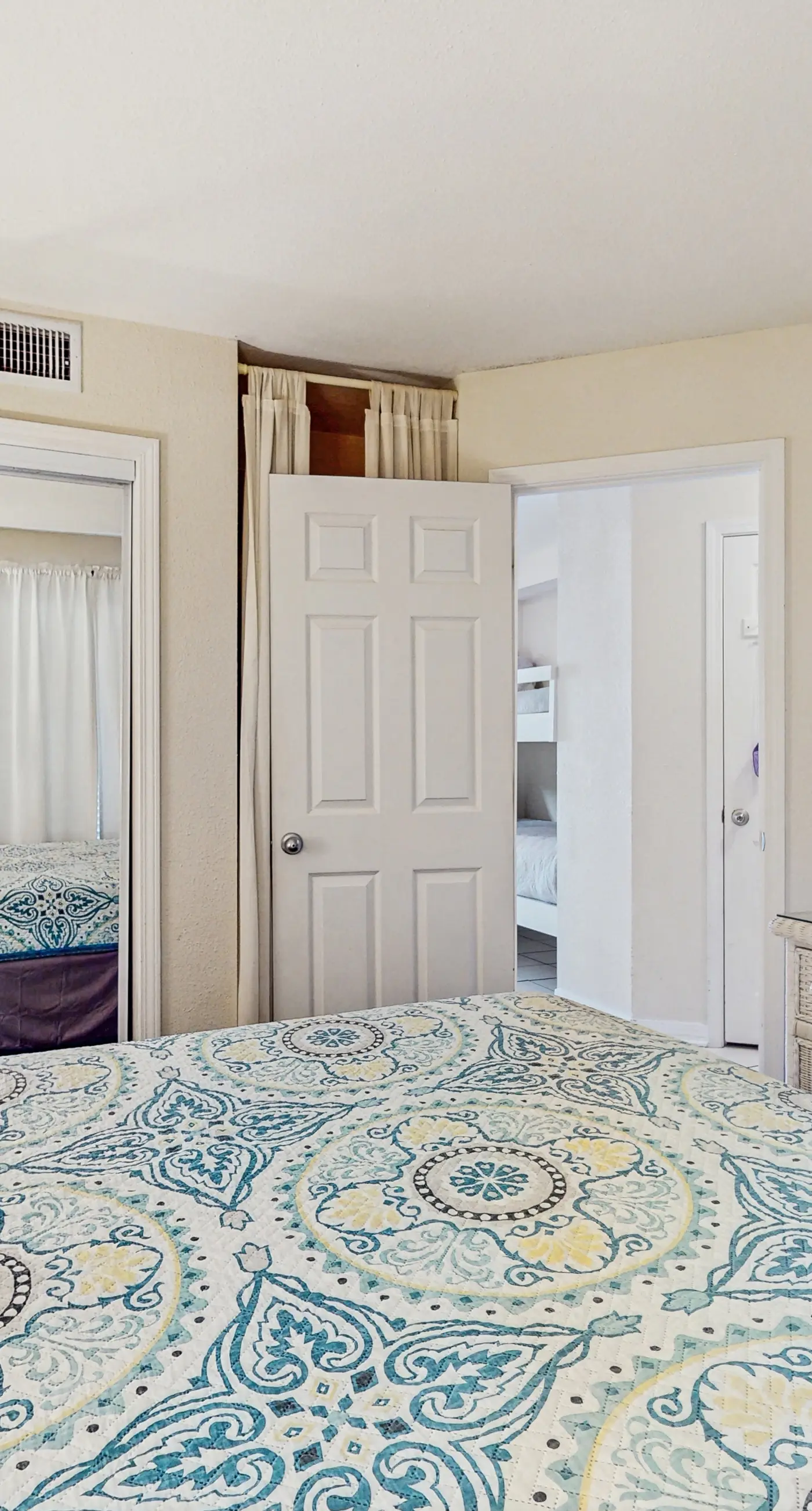 Waterfront condo with shared pool & hot tub - near beach at Plantation Palms