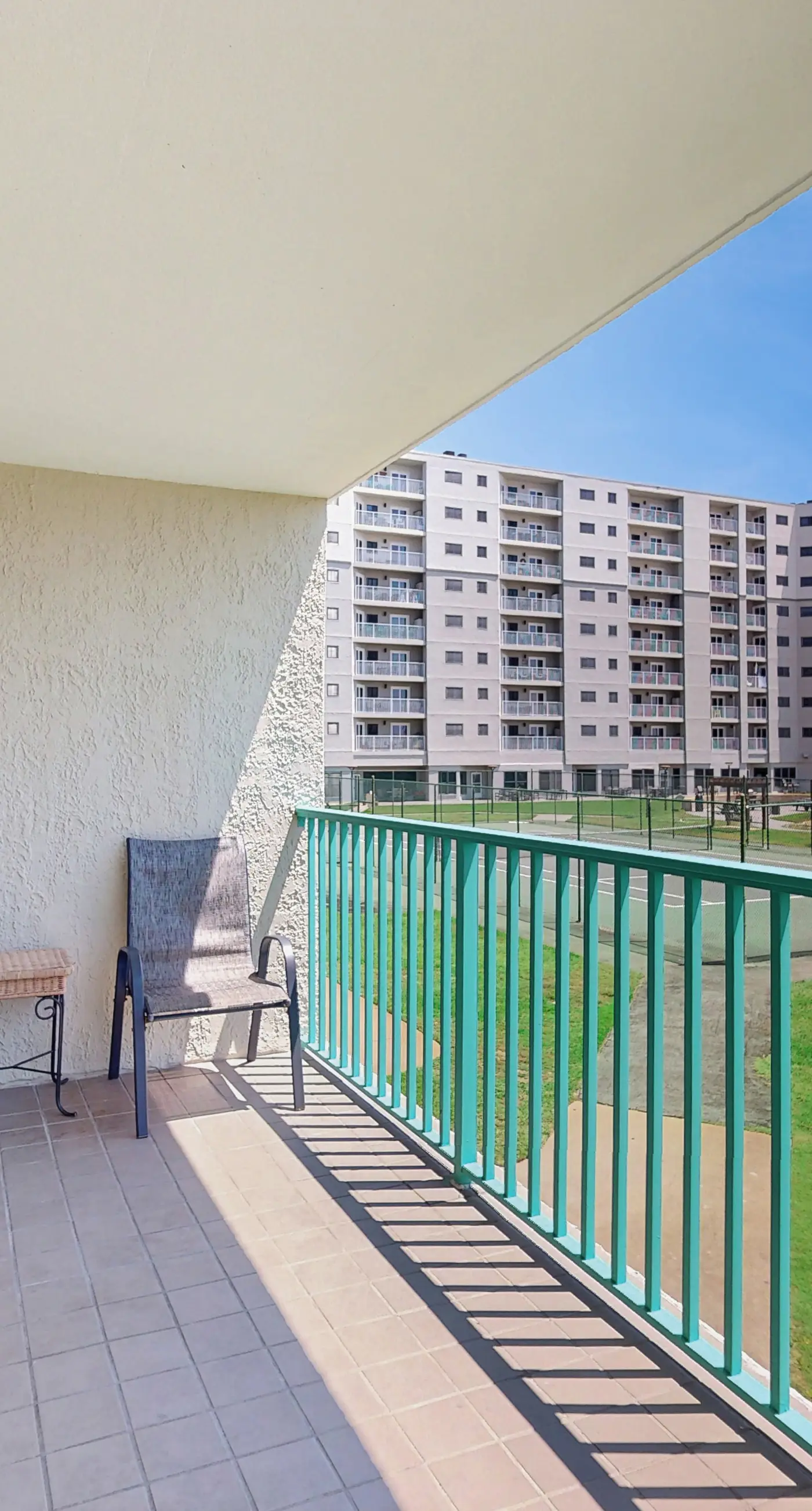 Waterfront condo with shared pool & hot tub - near beach at Plantation Palms