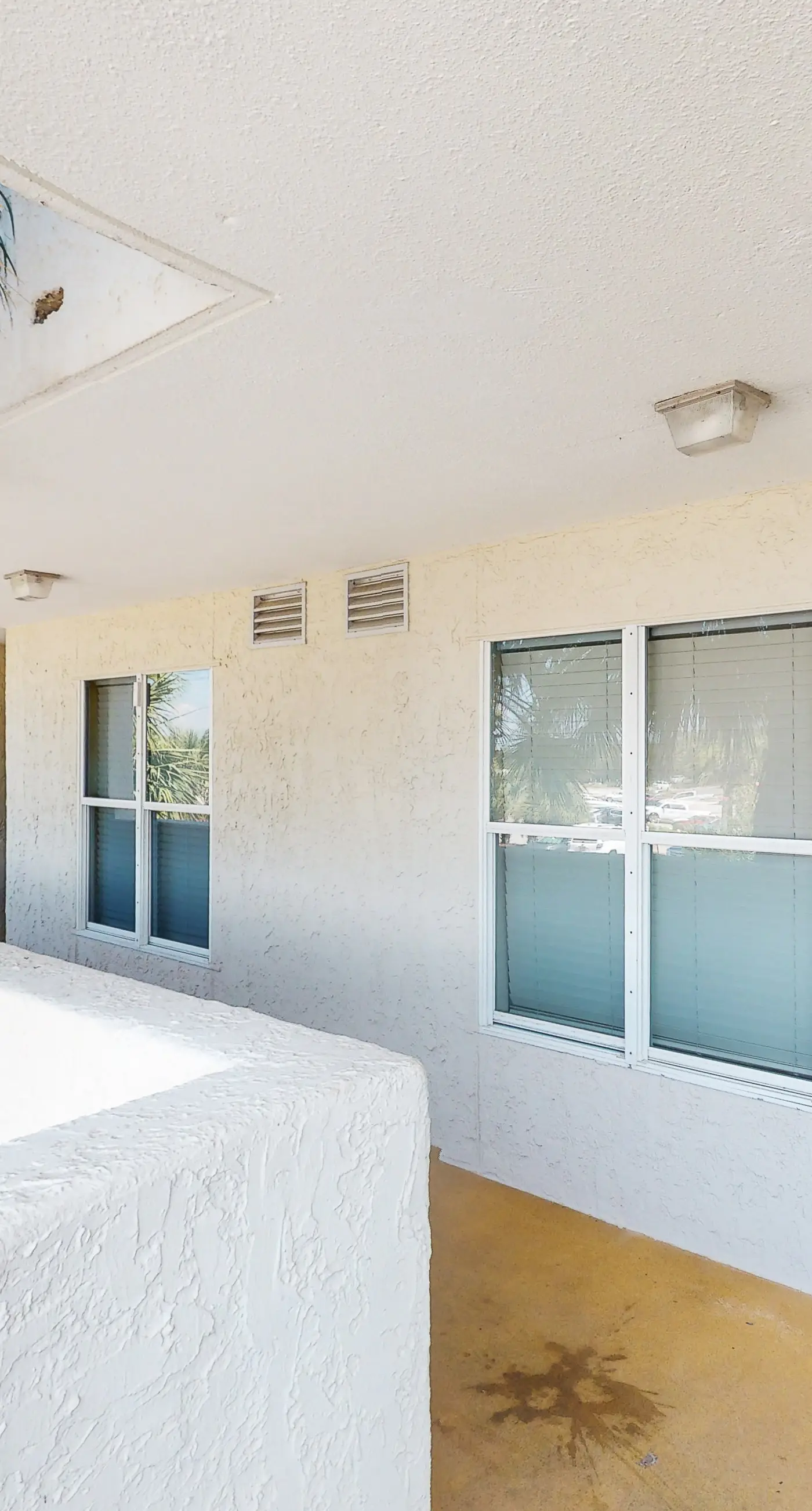 Waterfront condo with shared pool & hot tub - near beach at Plantation Palms