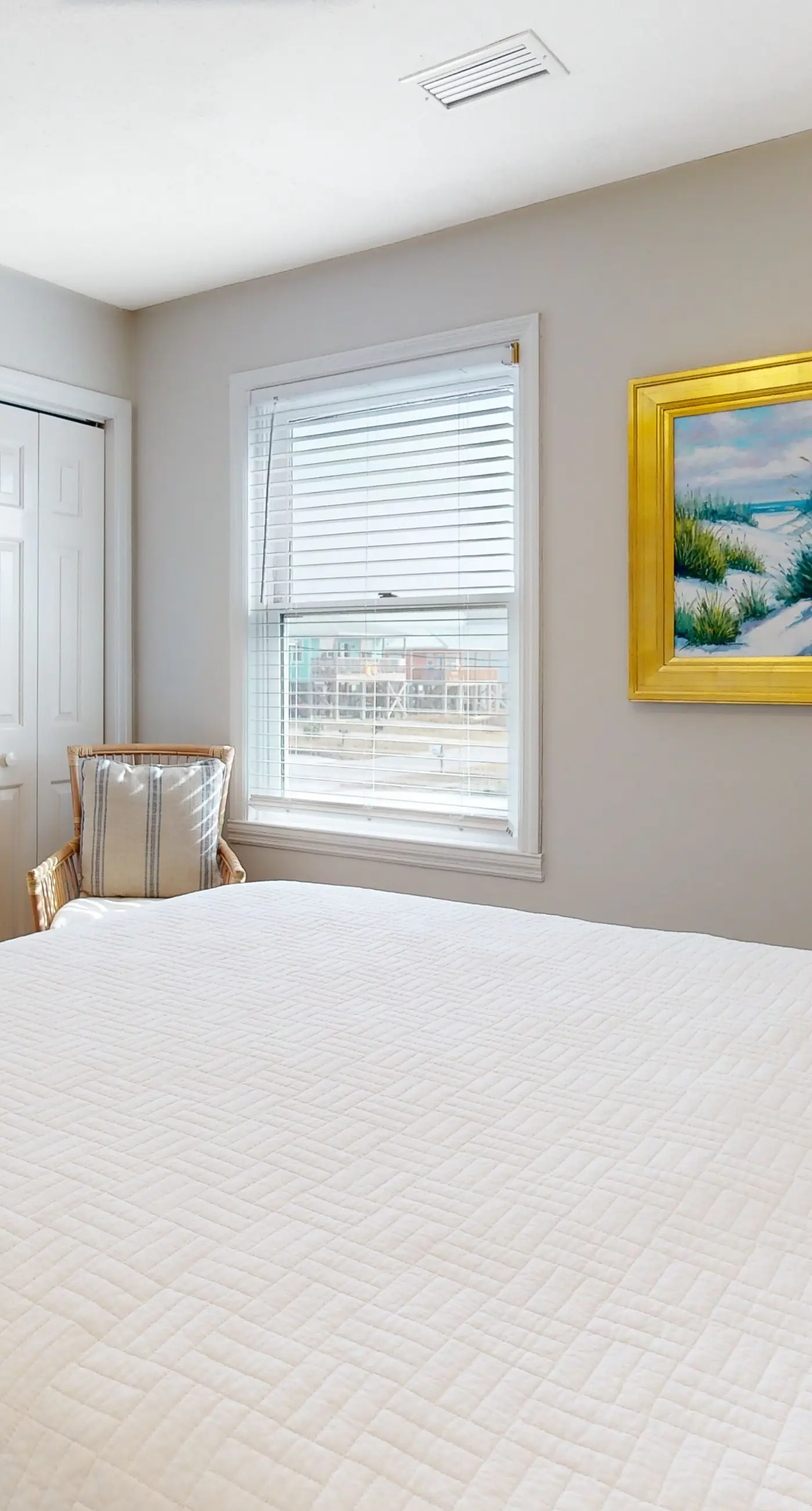 Dreamy, dog-friendly, coastal retreat with screened porch - walk to the beach