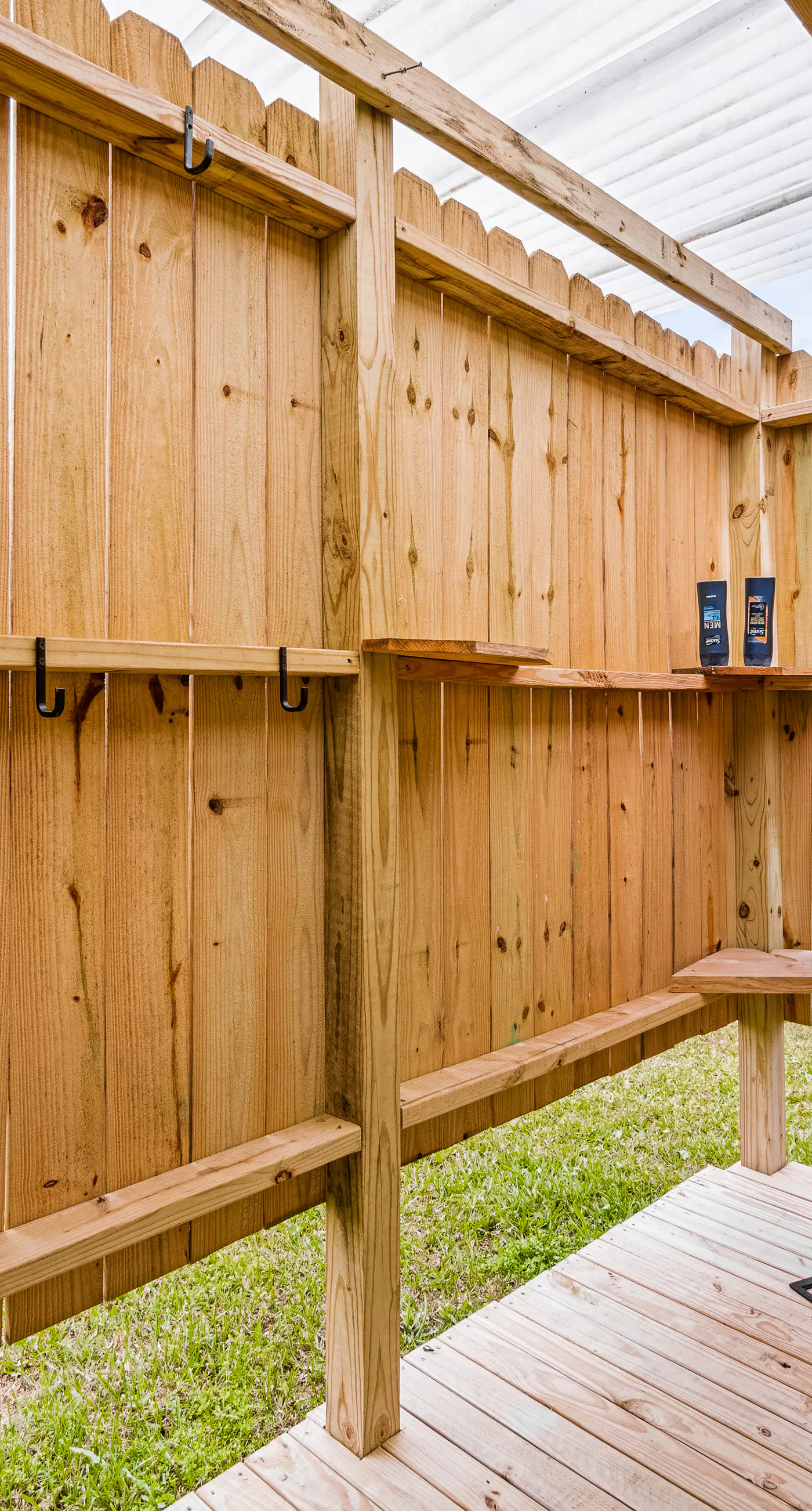 Dreamy, dog-friendly, coastal retreat with screened porch - walk to the beach
