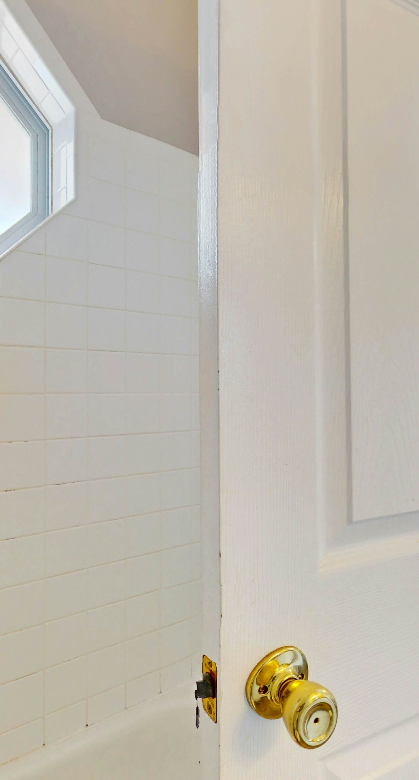 Gulf view duplex with multi-level balcony, hot tub