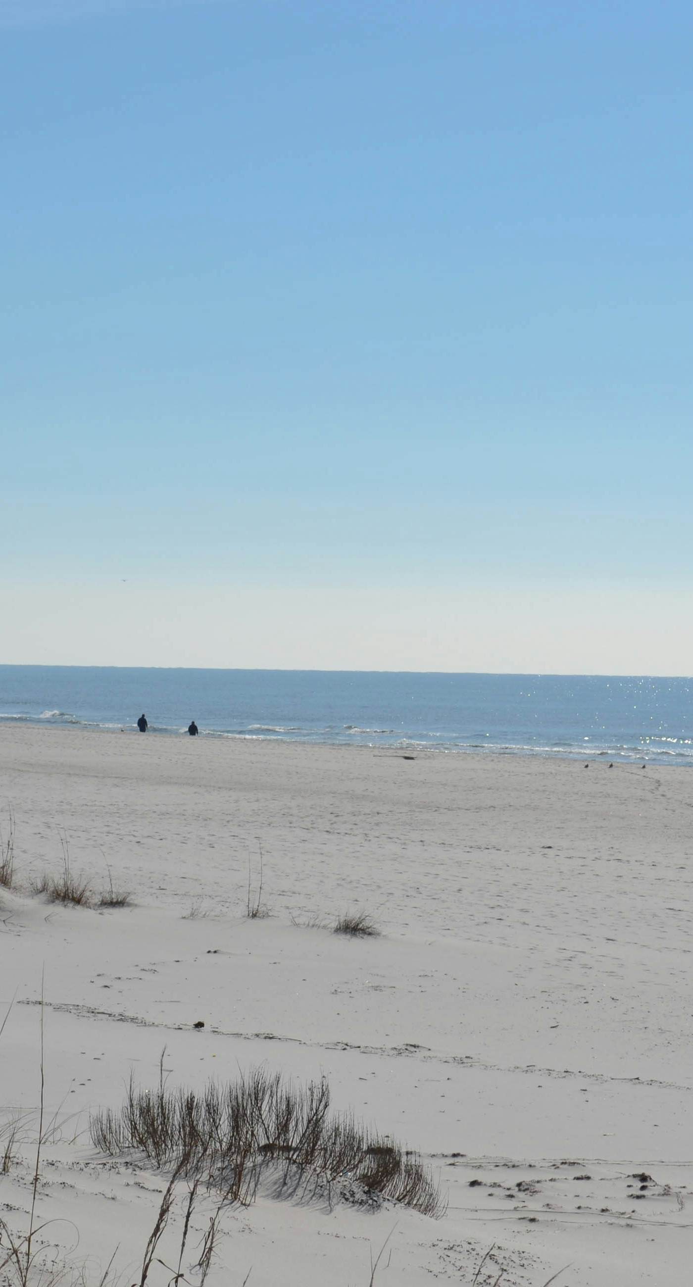 Gulf view duplex with multi-level balcony, hot tub