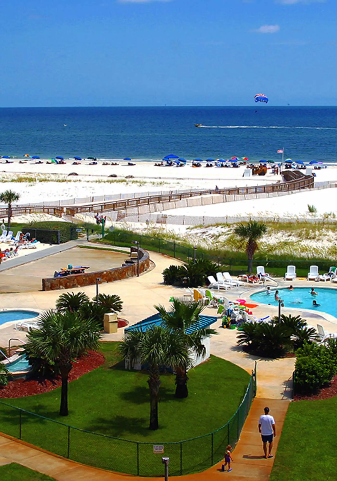Gulf view duplex with multi-level balcony, hot tub