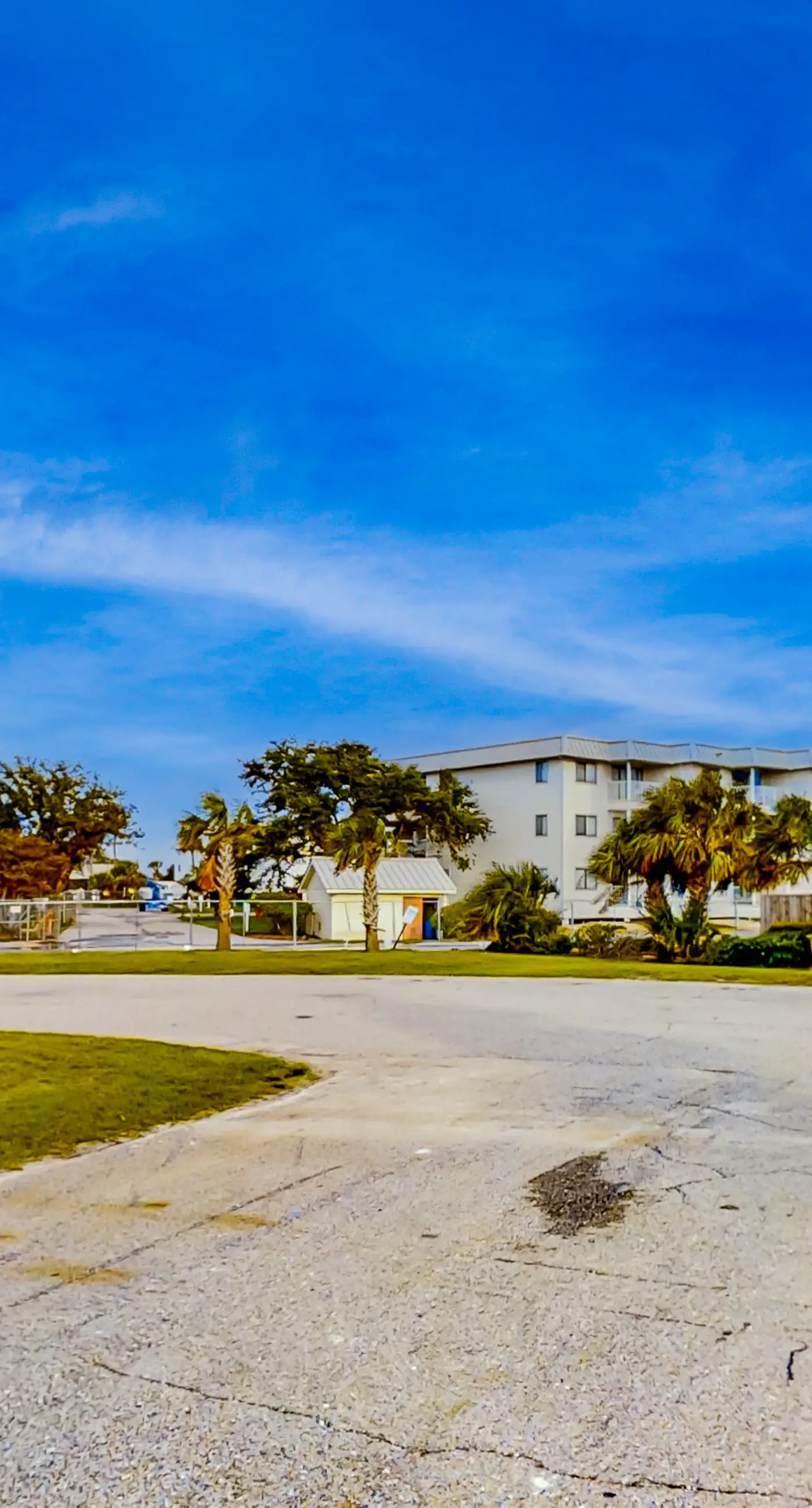 5th-floor beach Gulf-front condo with balcony, great views, & pool access