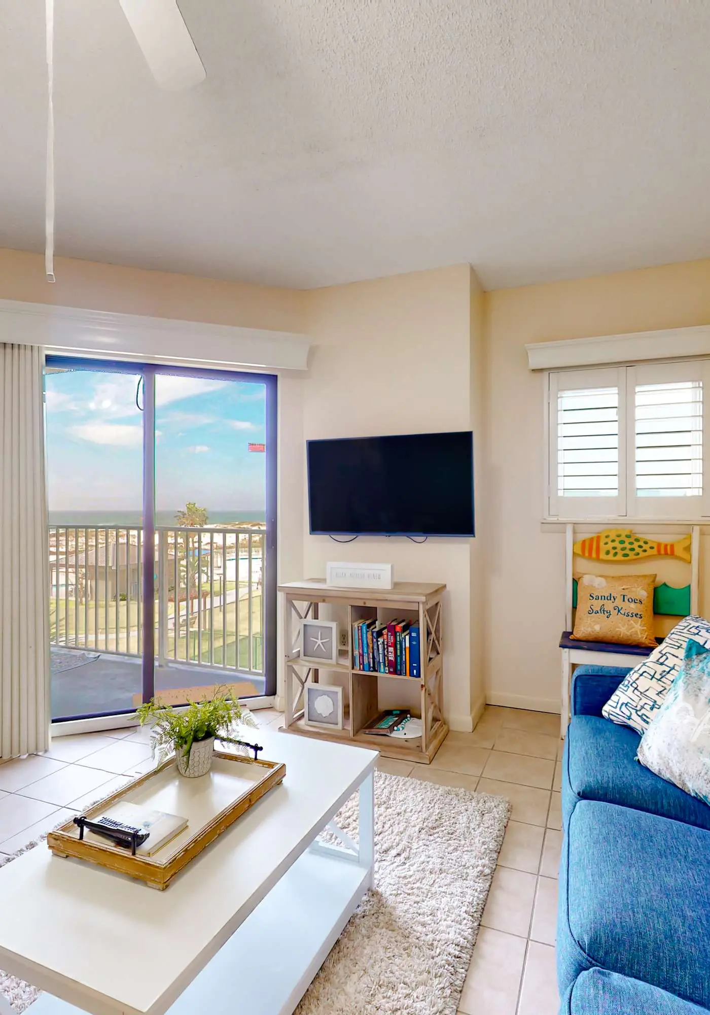 5th-floor beach Gulf-front condo with balcony, great views, & pool access