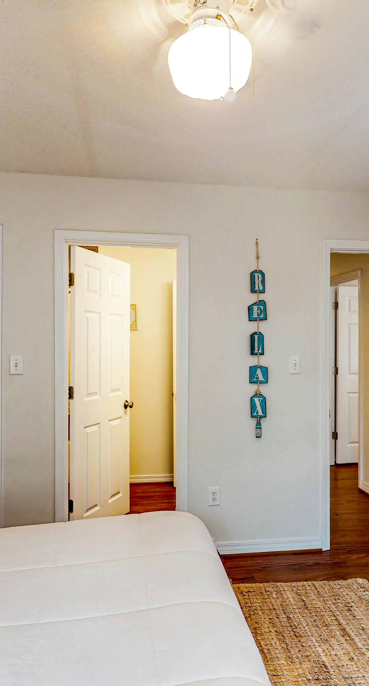 Gulf view home with two-level deck, beach access & shared pools, hot tub, gym