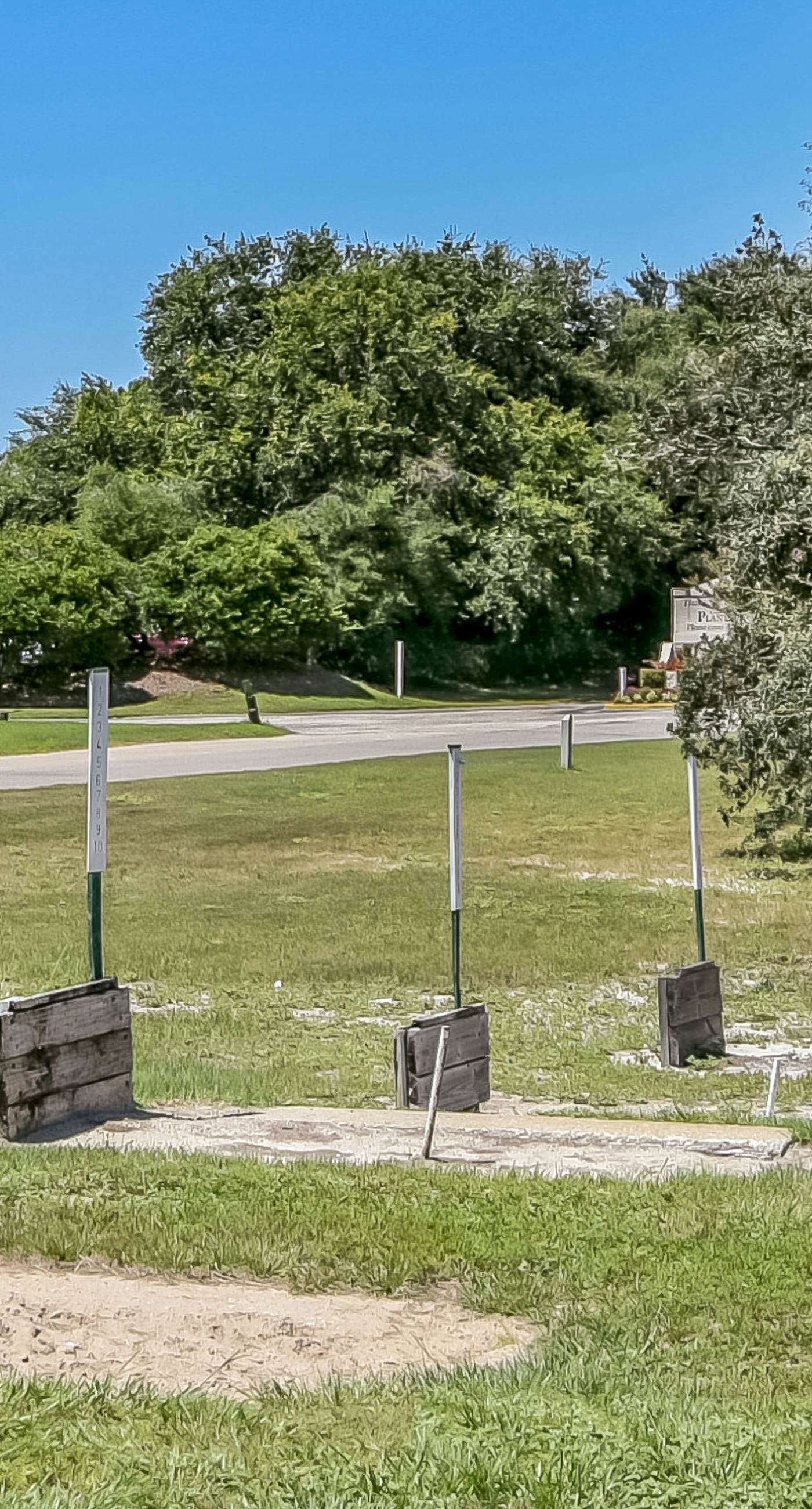 Gulf view home with two-level deck, beach access & shared pools, hot tub, gym