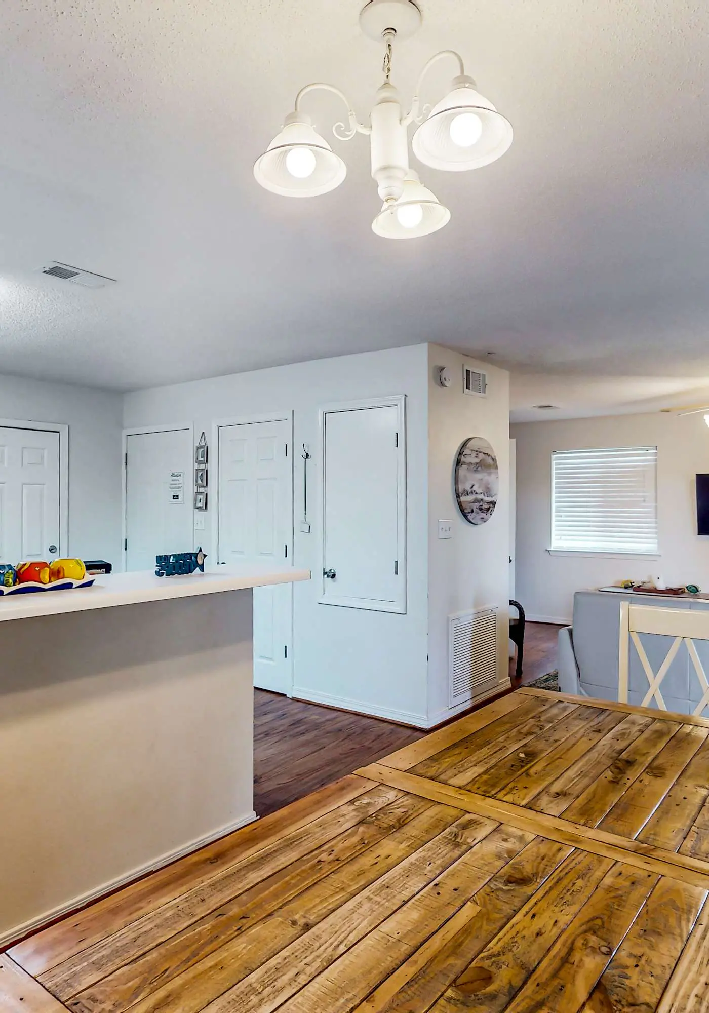 Gulf view home with two-level deck, beach access & shared pools, hot tub, gym