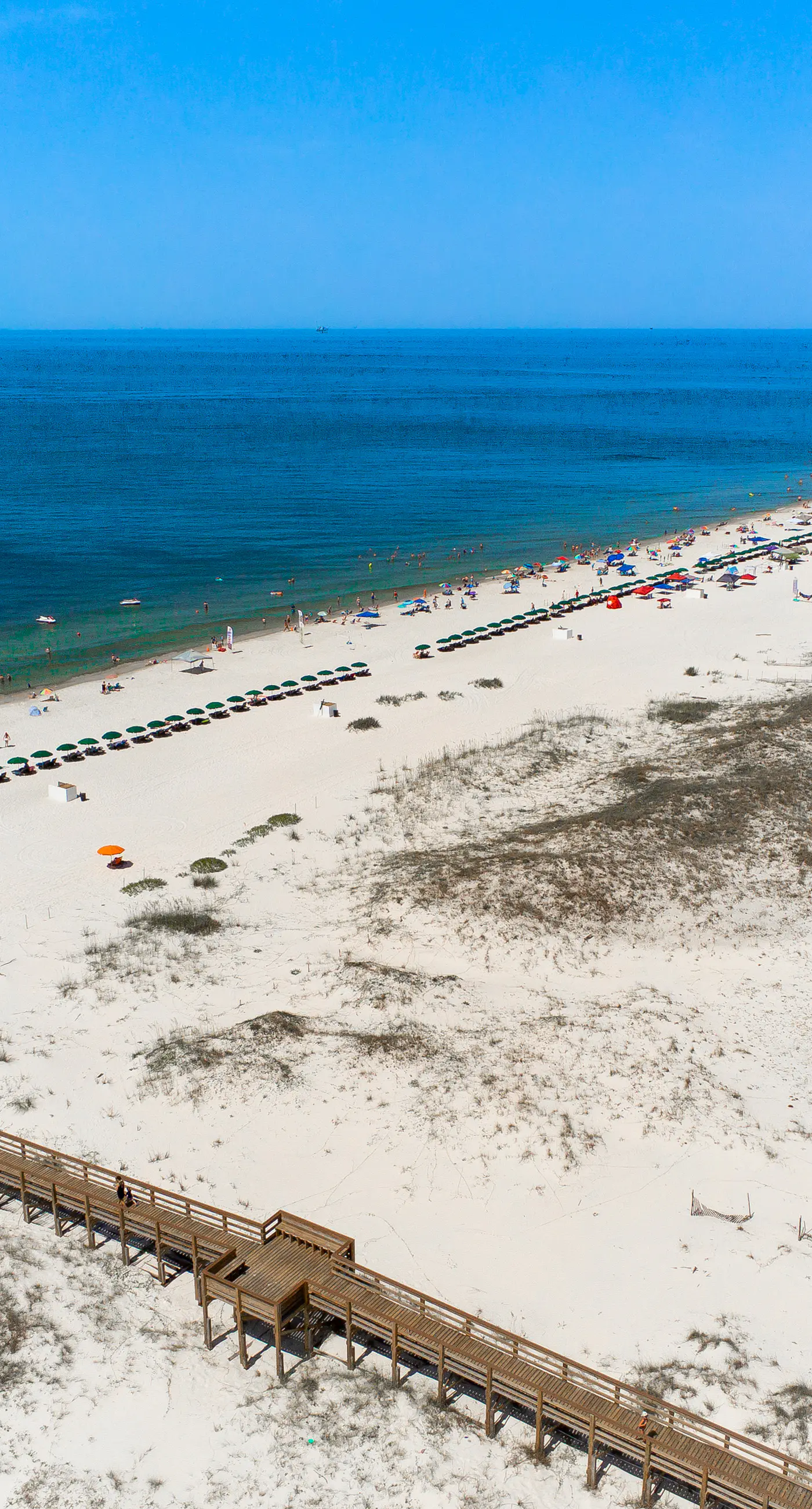 Gulf-view condo near Kiva Dunes with pool, hot tub, & gym - snowbird's delight