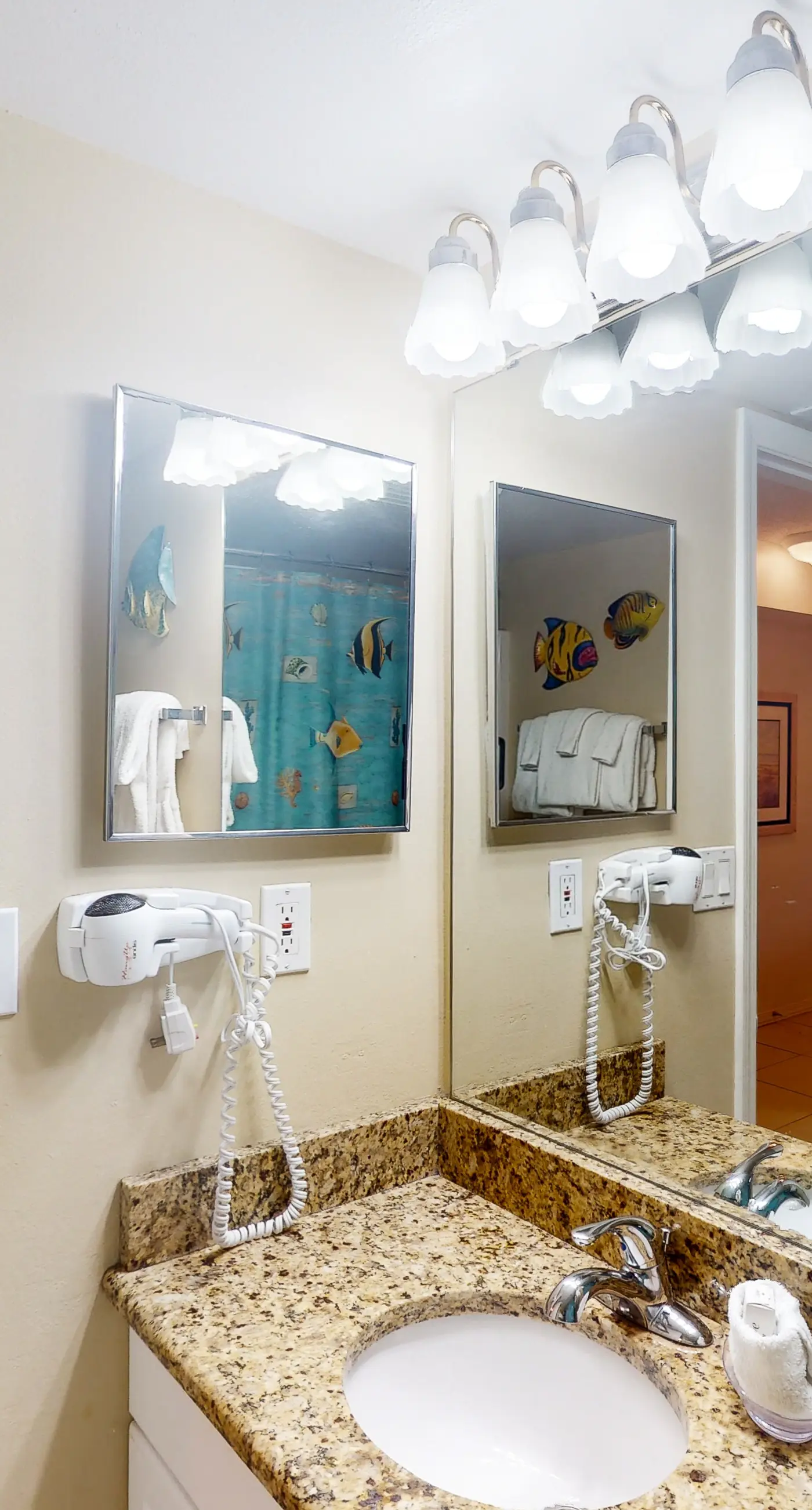 Plantation Palms #6205 with Resort Pools, Hot Tubs & Tennis, Steps to Beach