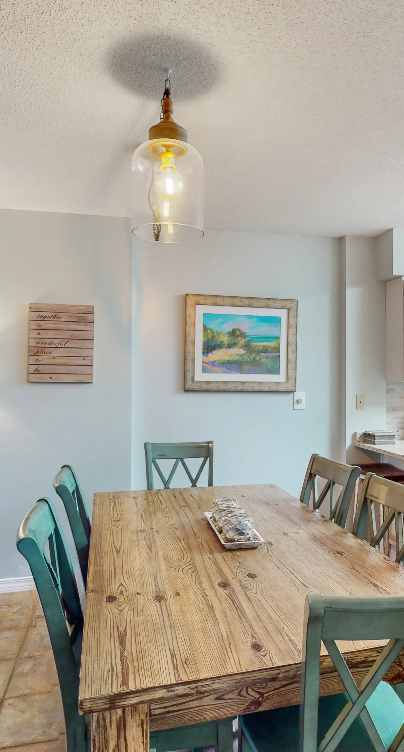 Spacious Dog-Friendly Oceanfront Home w Open Deck, Free WiFi & Amazing Views