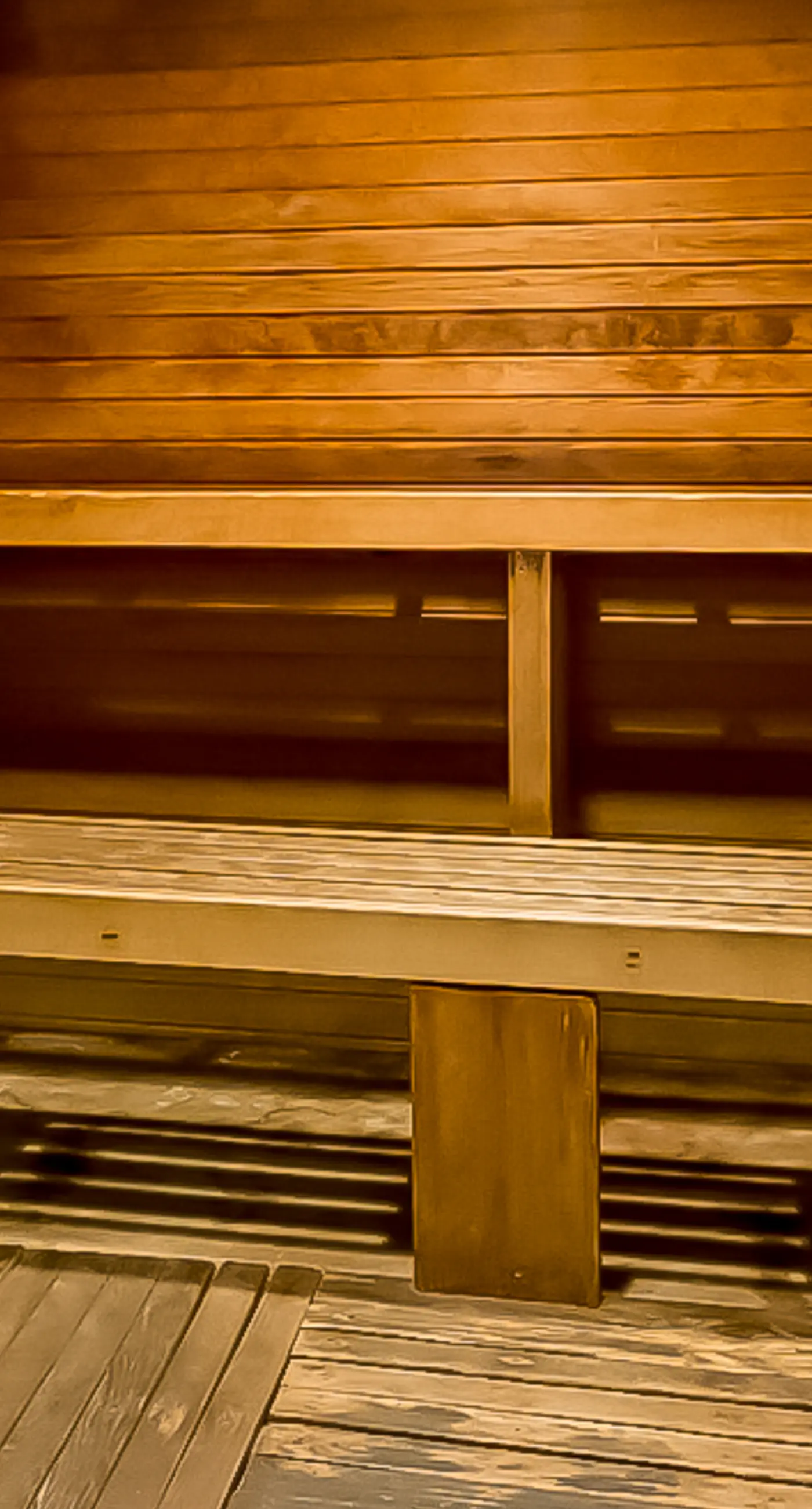 Spacious Dog-Friendly Oceanfront Home w Open Deck, Free WiFi & Amazing Views