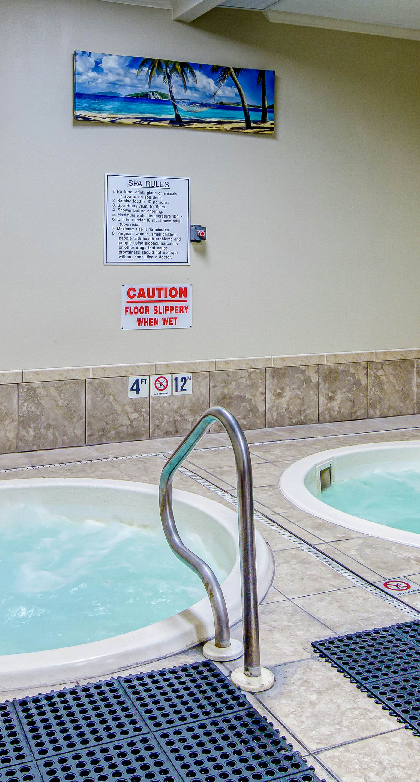 Adorable Beach Condo W/ Shared Pool, Gulf Views, Private Balcony & WiFi