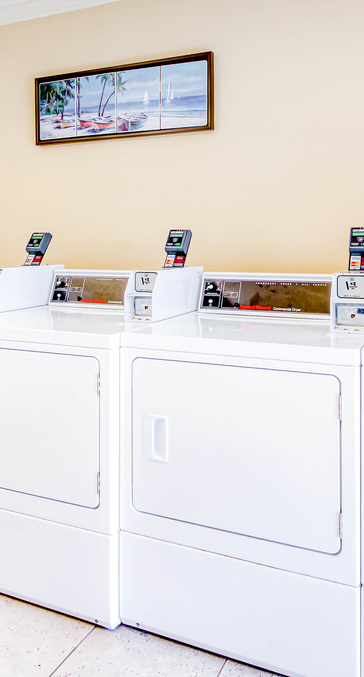 Adorable Beach Condo W/ Shared Pool, Gulf Views, Private Balcony & WiFi