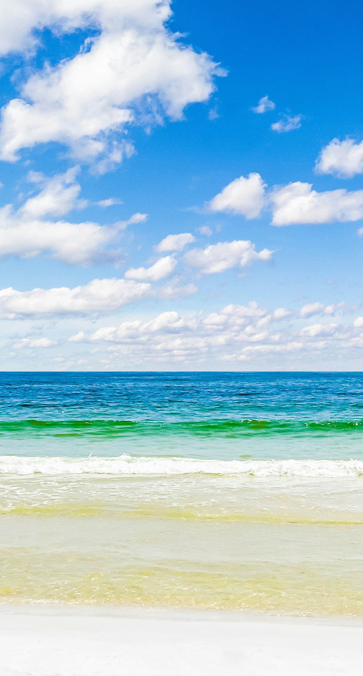 Adorable Beach Condo W/ Shared Pool, Gulf Views, Private Balcony & WiFi