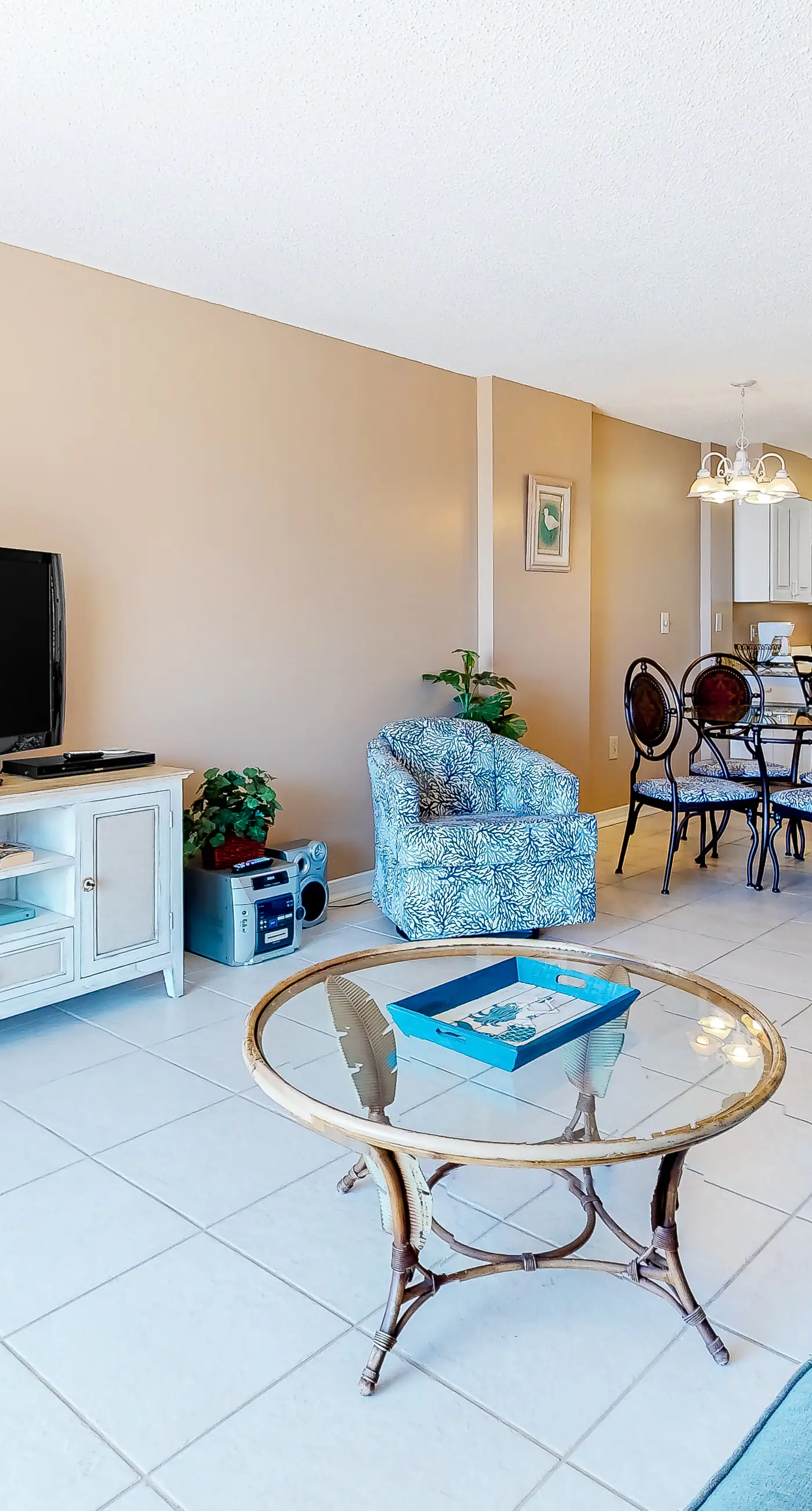 Sixth-Floor, Gulf View Condo w Balcony, WiFi & Resort Pools Hot Tubs Tennis