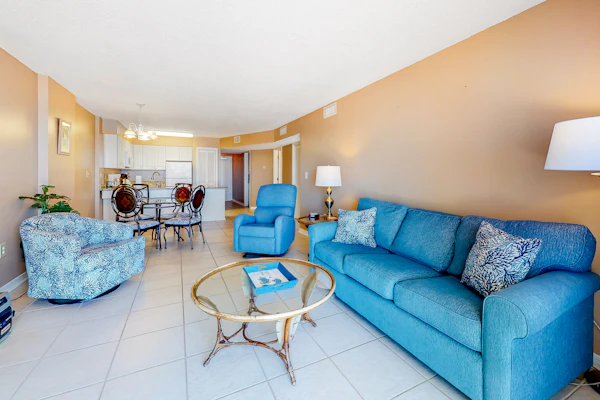 Sixth-Floor, Gulf View Condo w Balcony, WiFi & Resort Pools Hot Tubs Tennis