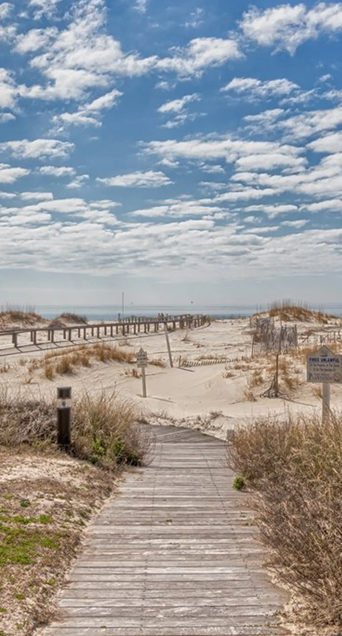 Sixth-Floor, Gulf View Condo w Balcony, WiFi & Resort Pools Hot Tubs Tennis