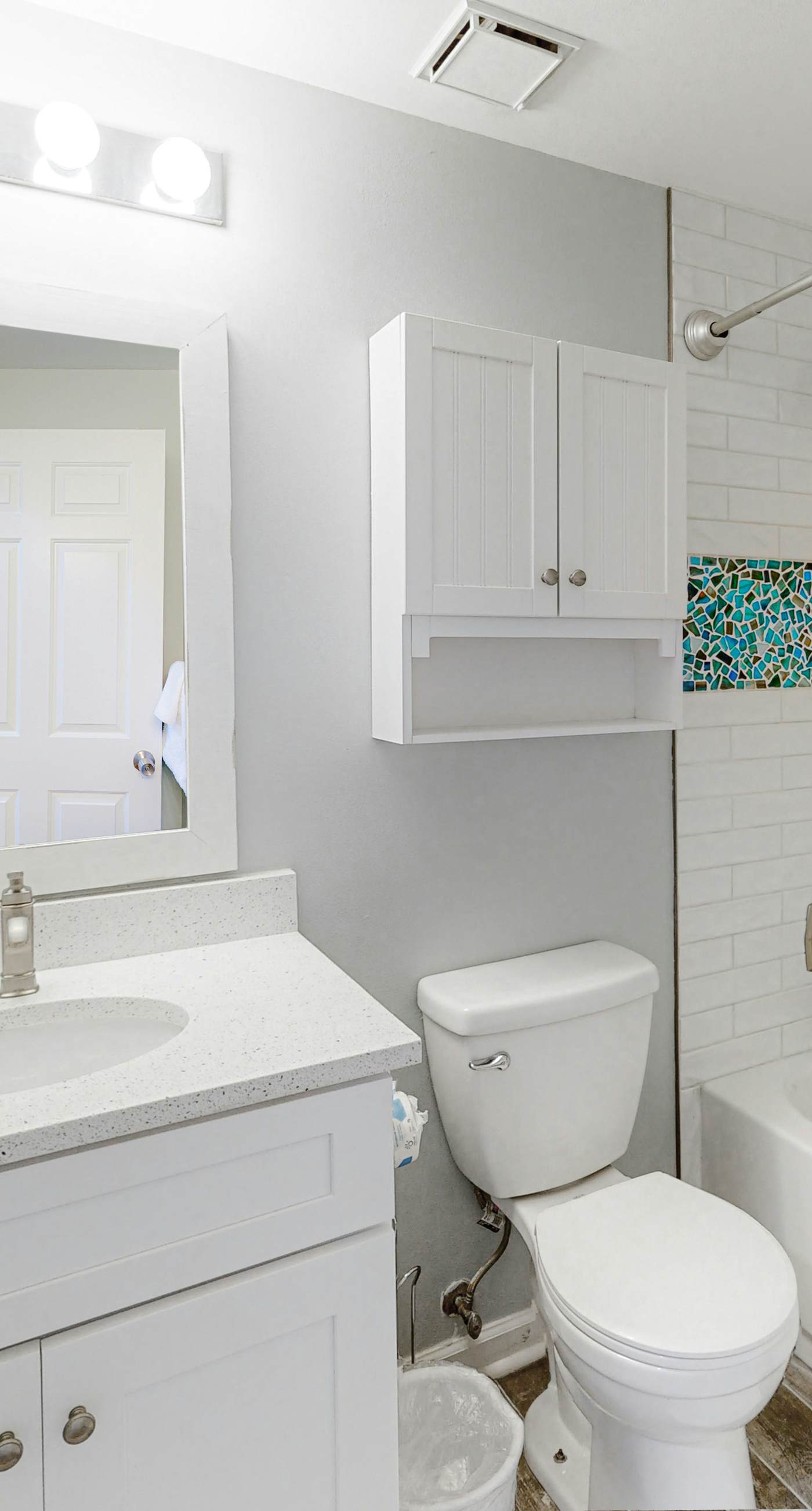 Gulffront Condo W Furnished Deck, Beach Access, Fast WiFi & Shared Pool Hot Tub