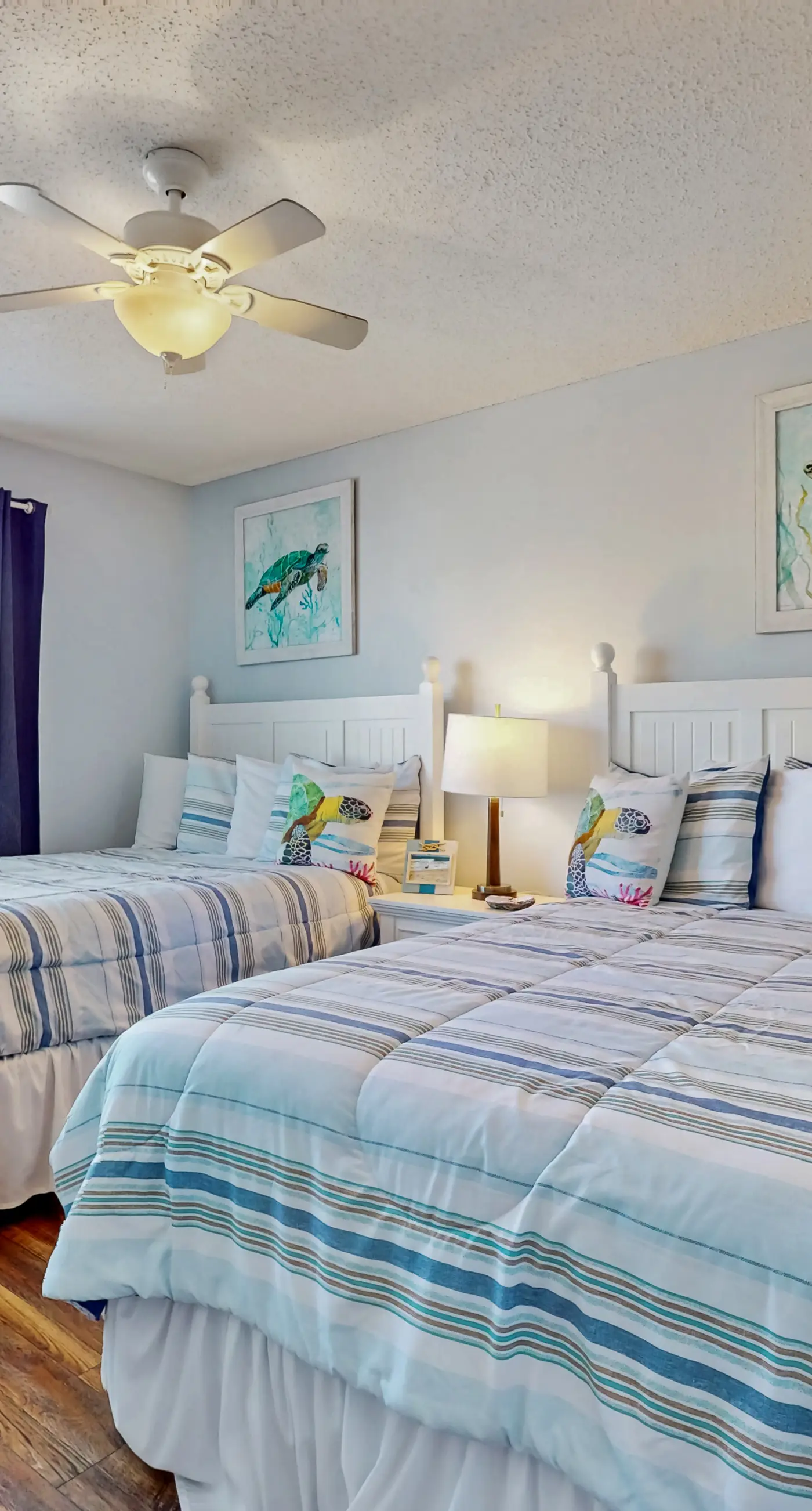 Beautiful condo with shared pools, full kitchen, private washer dryer