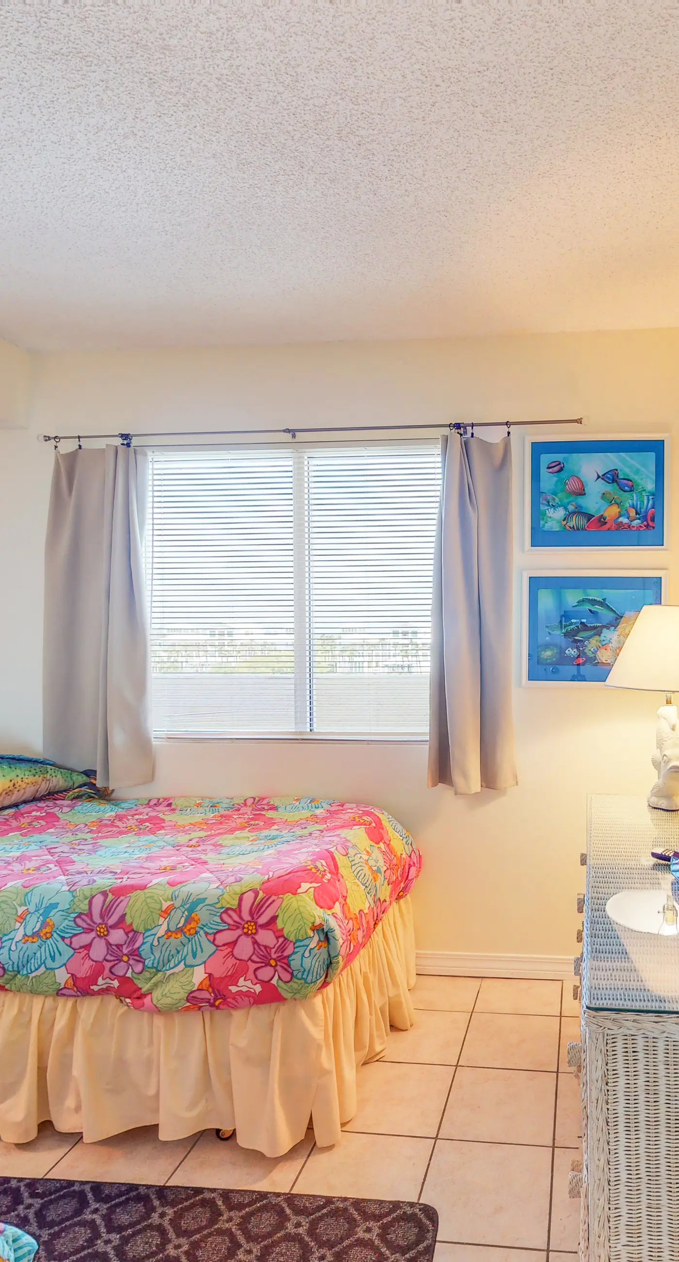 Oceanfront condo with Gulf-view balcony, beach access, pool, WiFi, & central AC