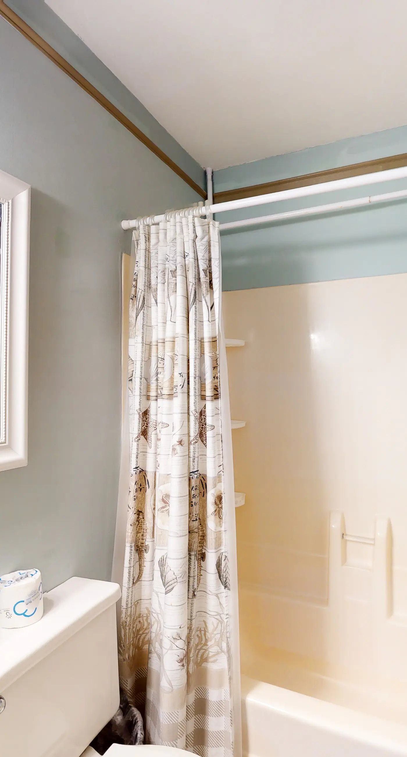 Gulf condo at Plantation East with beach access, pool, and a great location