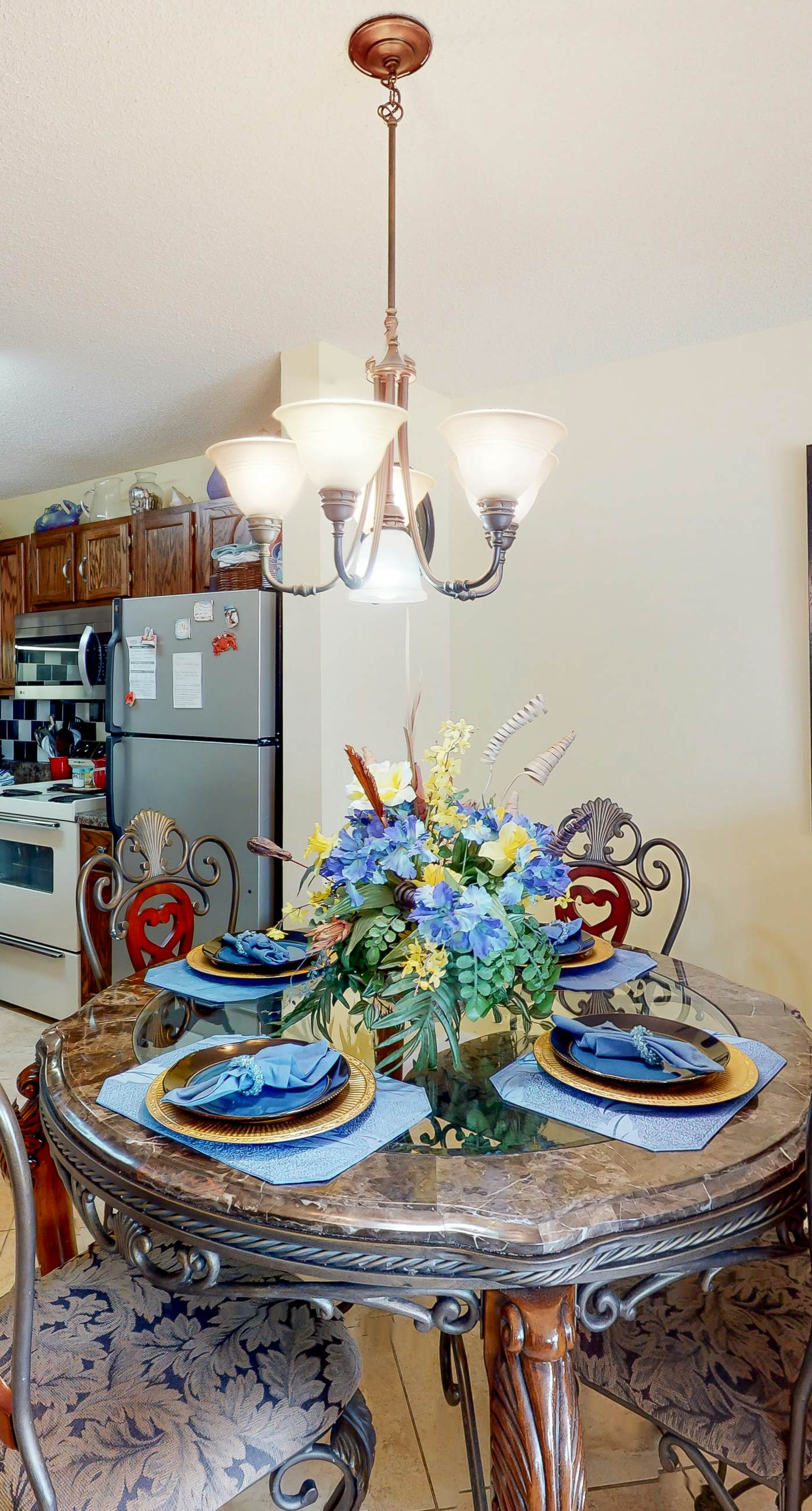 Oceanfront Condo at Plantation East - Shared Pools, Hot Tubs, Tennis, AC & WiFi