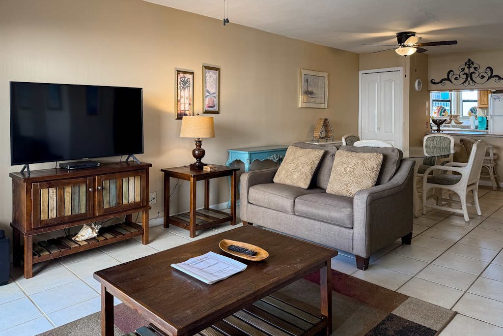 Gulfside Townhome 16