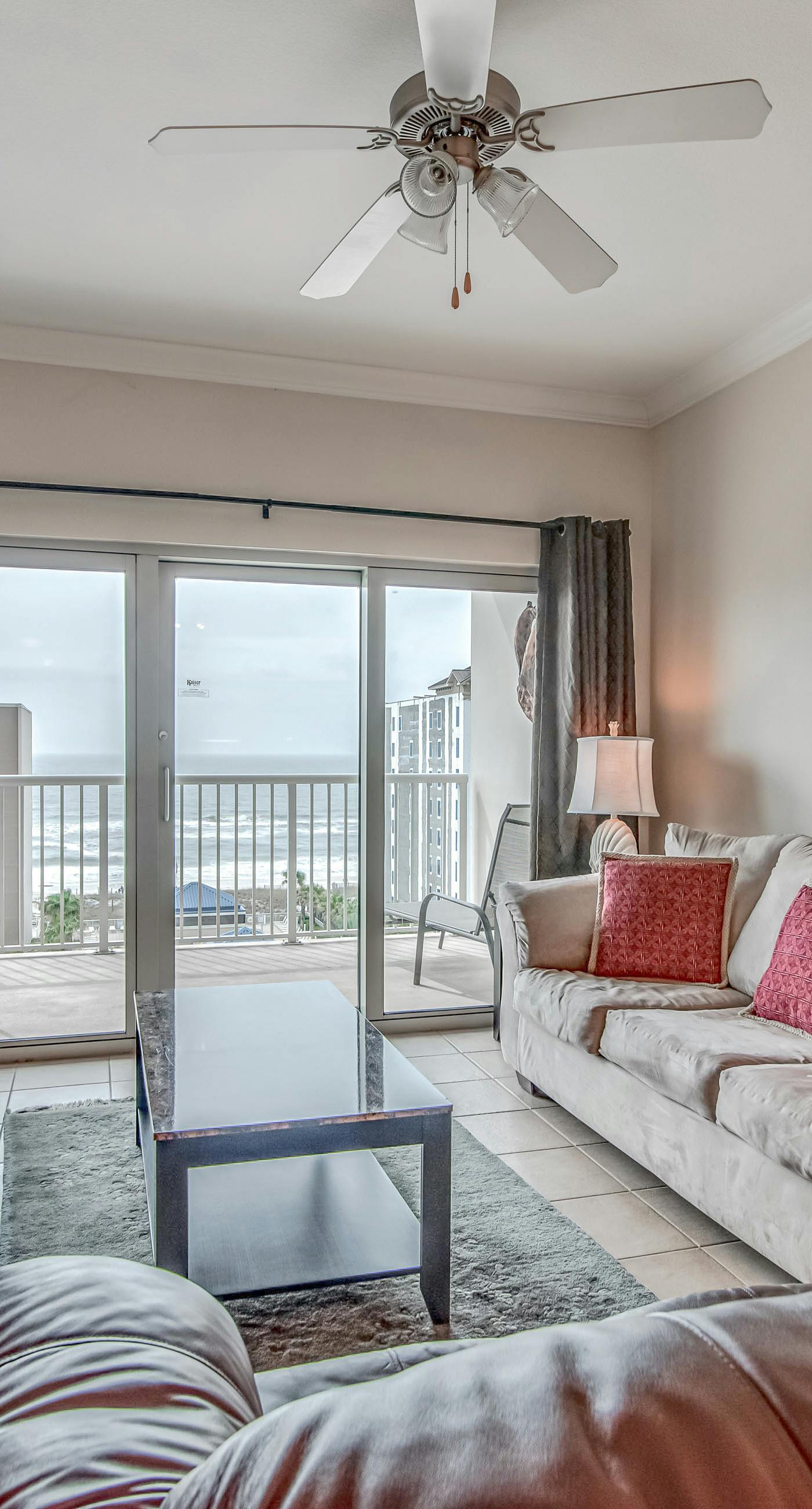 Condo overlooking the Gulf with pools, lazy river & breezeway to beach