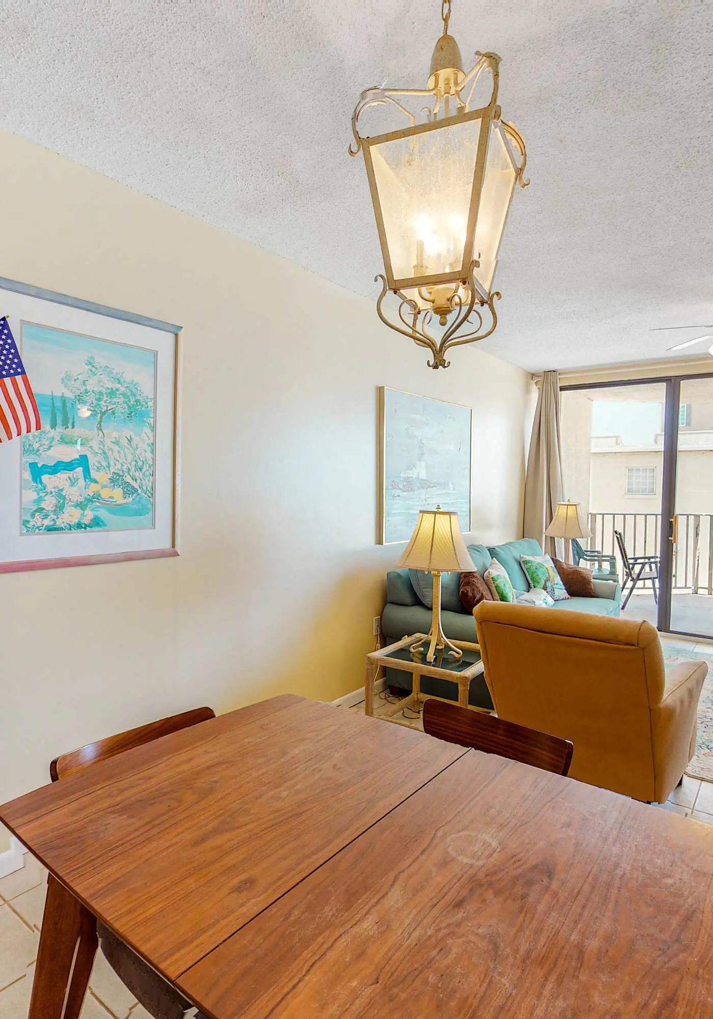 Beachfront condo with balcony overlooking Gulf of Mexico & resort pool