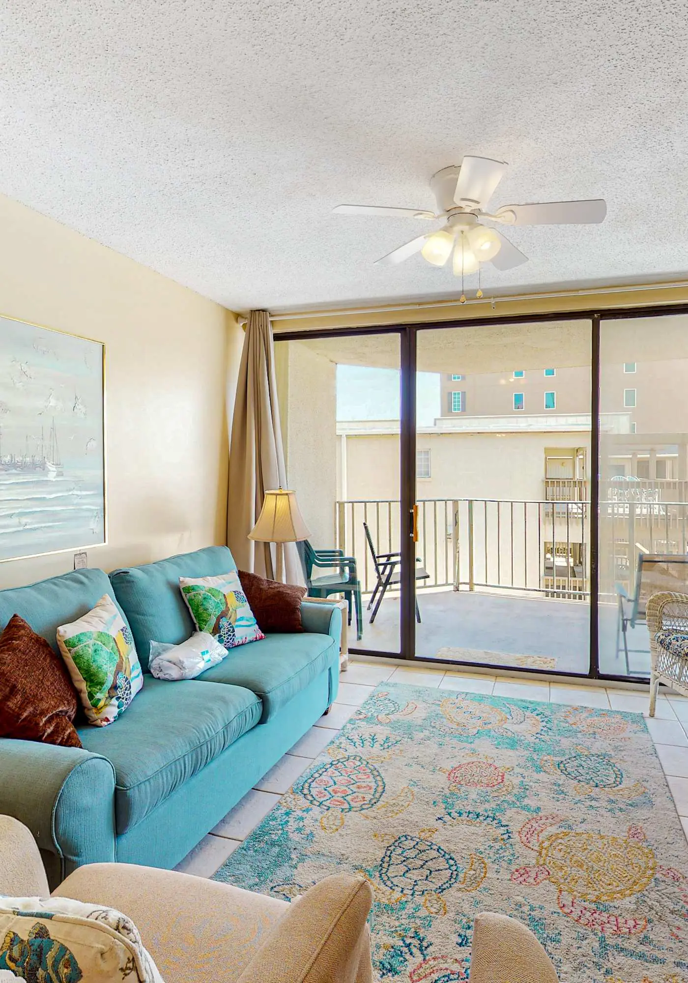 Beachfront condo with balcony overlooking Gulf of Mexico & resort pool