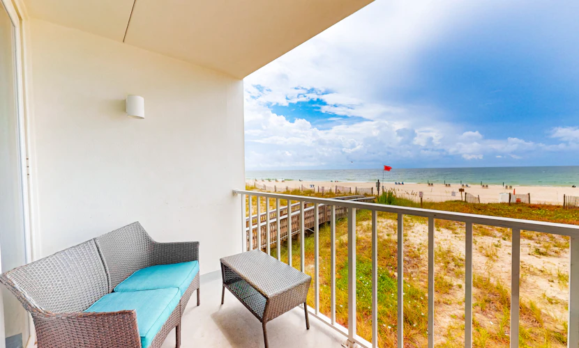 Beachfront Condo w a Shared Outdoor Pool & Gulf Views