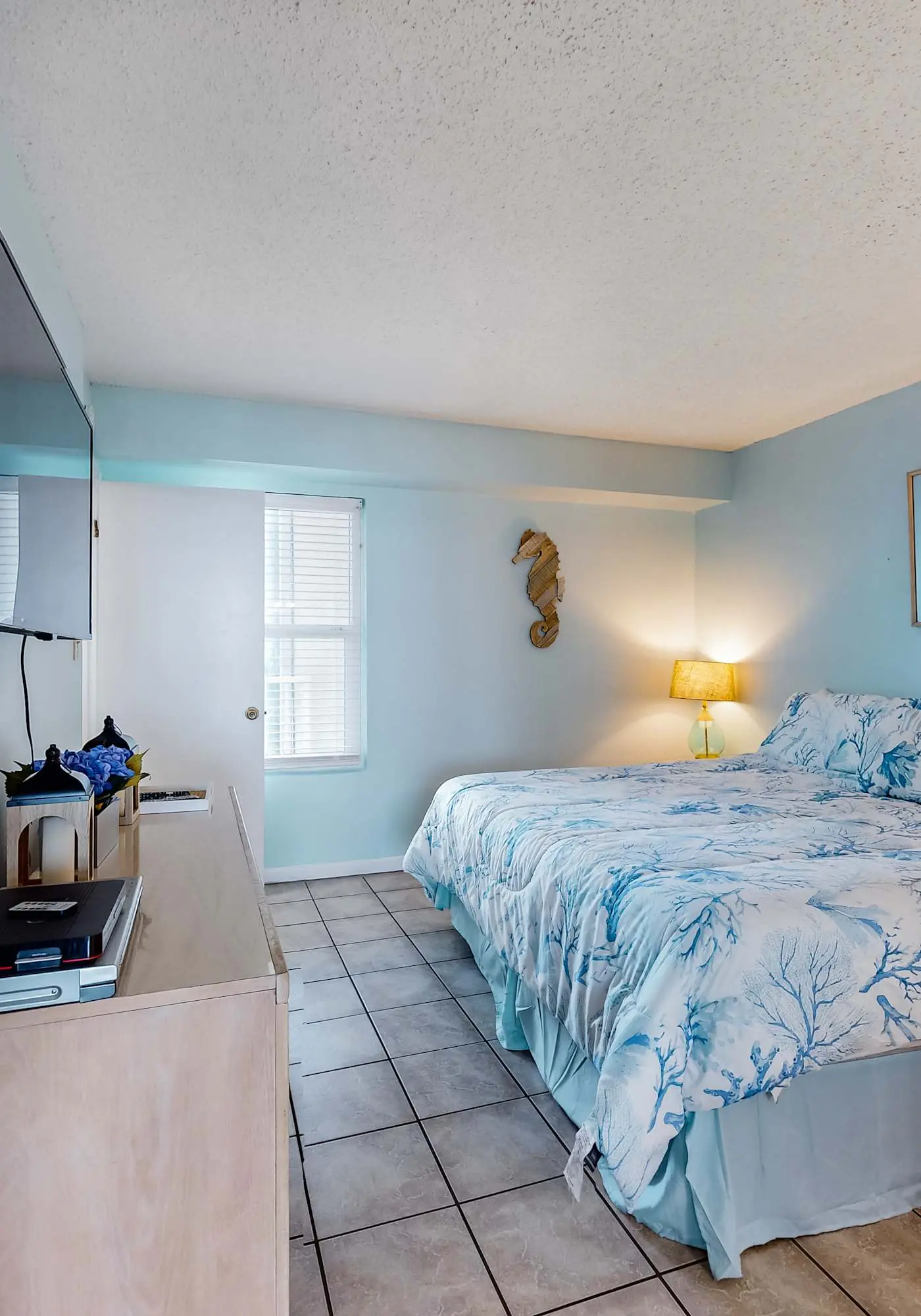 Beachfront Condo w a Shared Outdoor Pool & Gulf Views