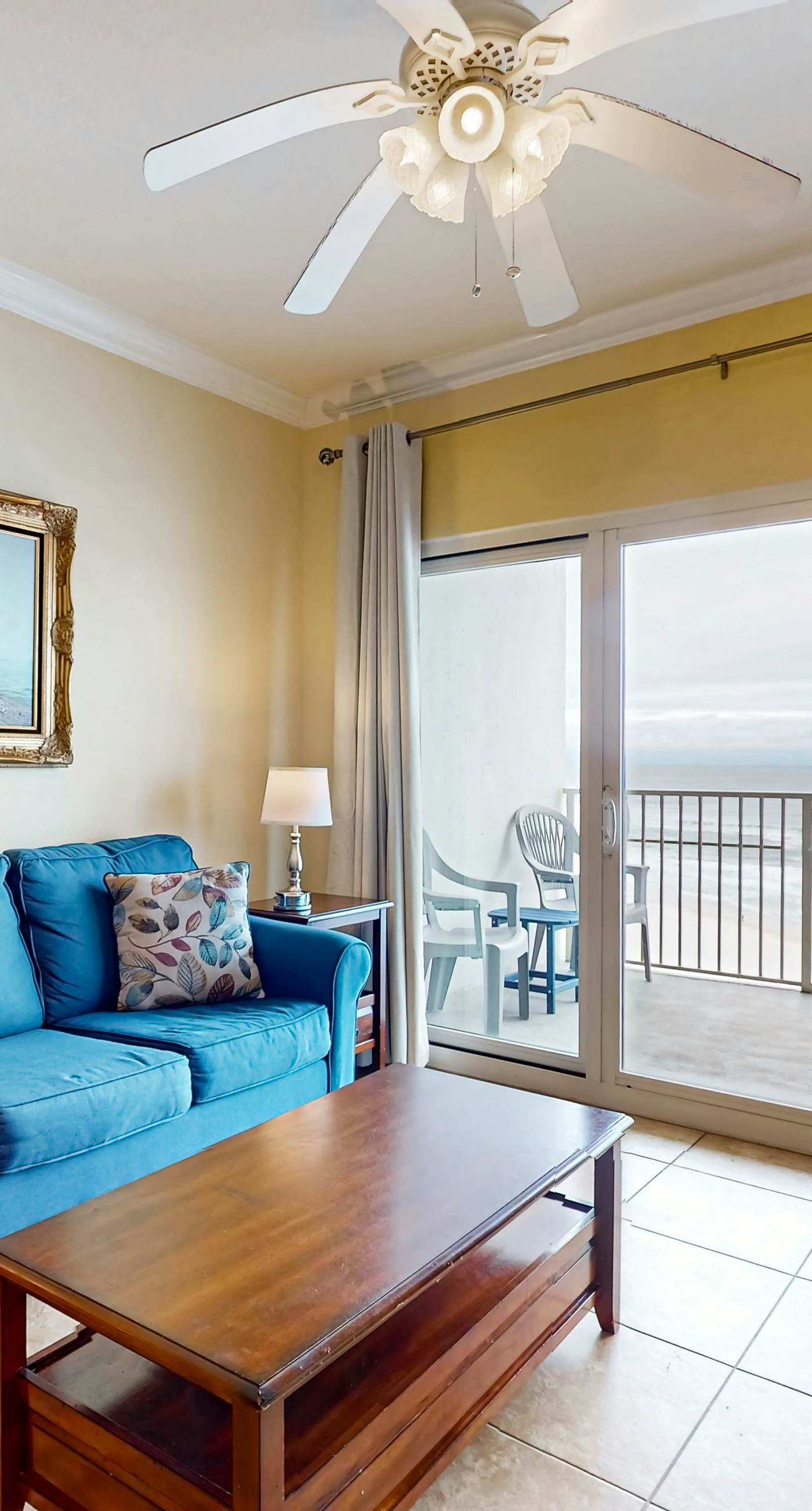 Gulf front condo w swim-through outdoor & indoor pool, hot tub, and sauna