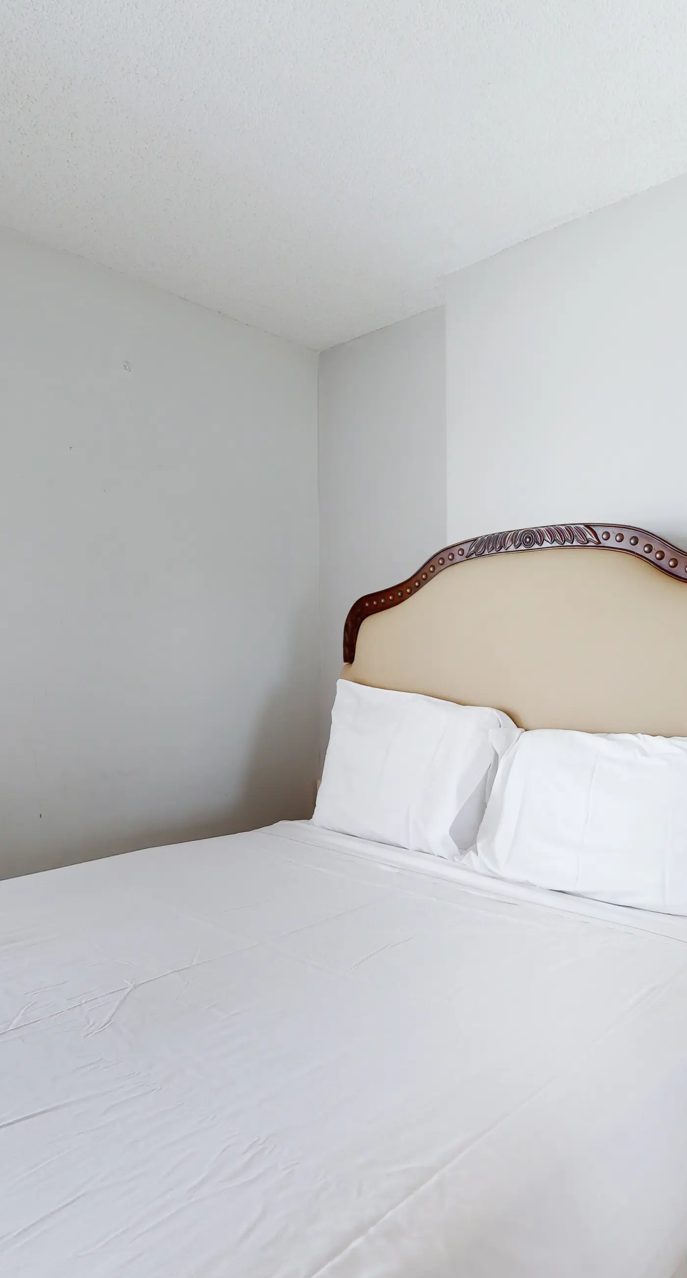 Inviting Condo w/ Shared Pools, Hot Tub, Tennis, & Beach Access