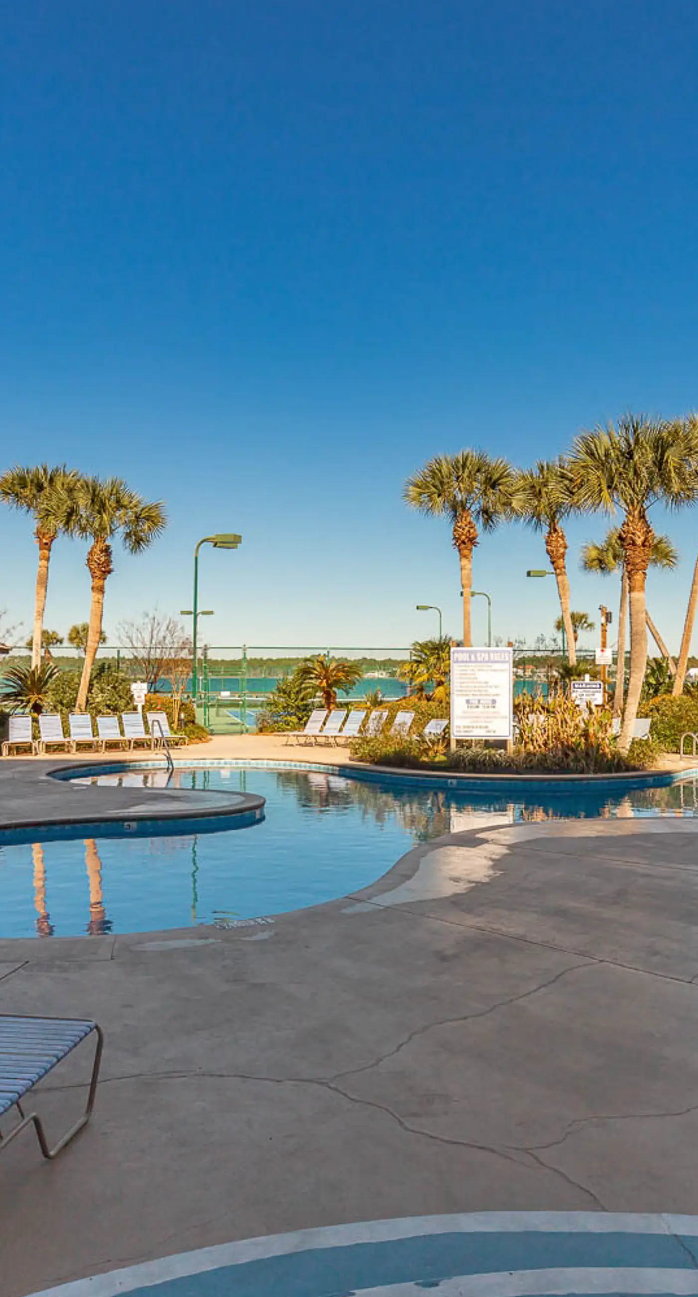 Inviting Condo w/ Shared Pools, Hot Tub, Tennis, & Beach Access