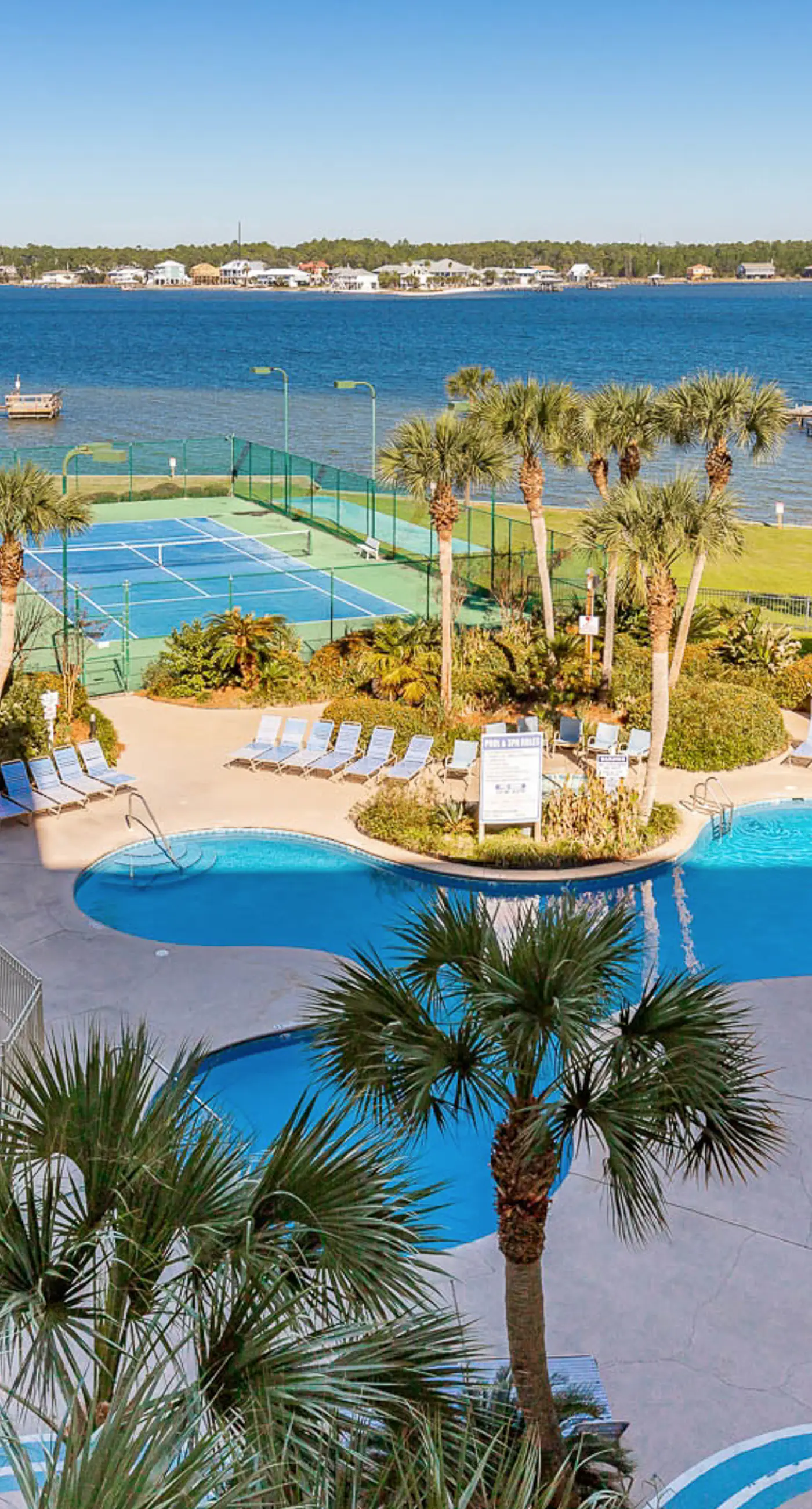 Inviting Condo w/ Shared Pools, Hot Tub, Tennis, & Beach Access