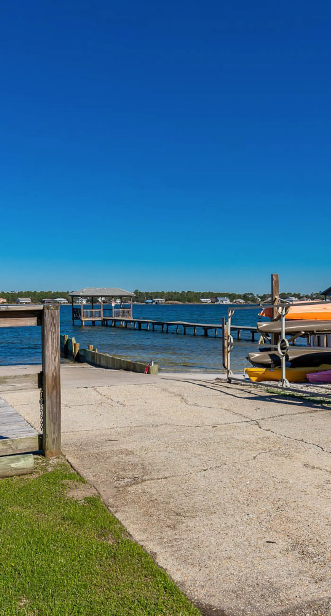 Inviting Condo w/ Shared Pools, Hot Tub, Tennis, & Beach Access