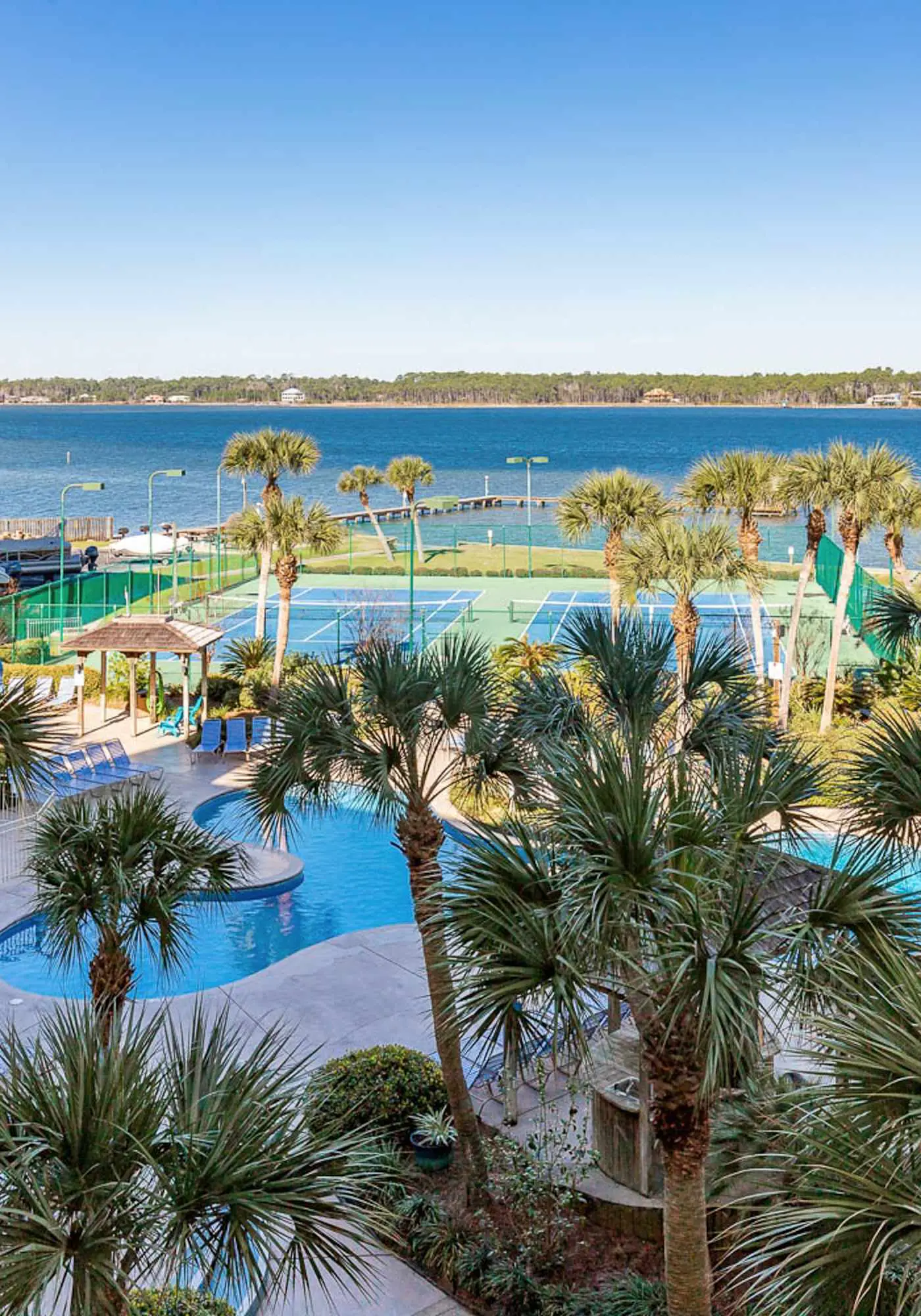Inviting Condo w/ Shared Pools, Hot Tub, Tennis, & Beach Access