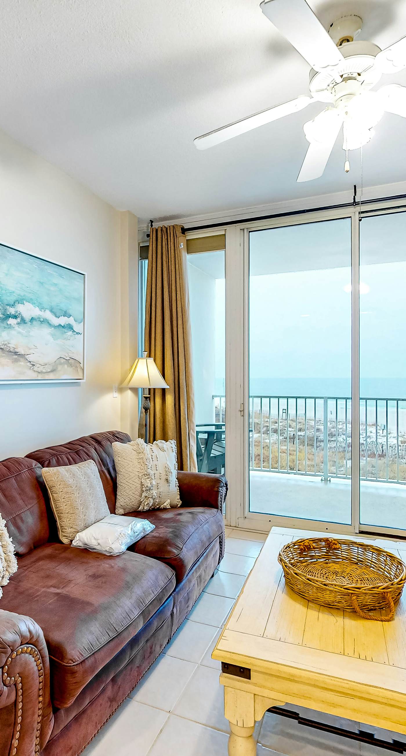 Ocean & Gulf front condo w/furnished balcony, shared in/outdoor pools, & hot tub